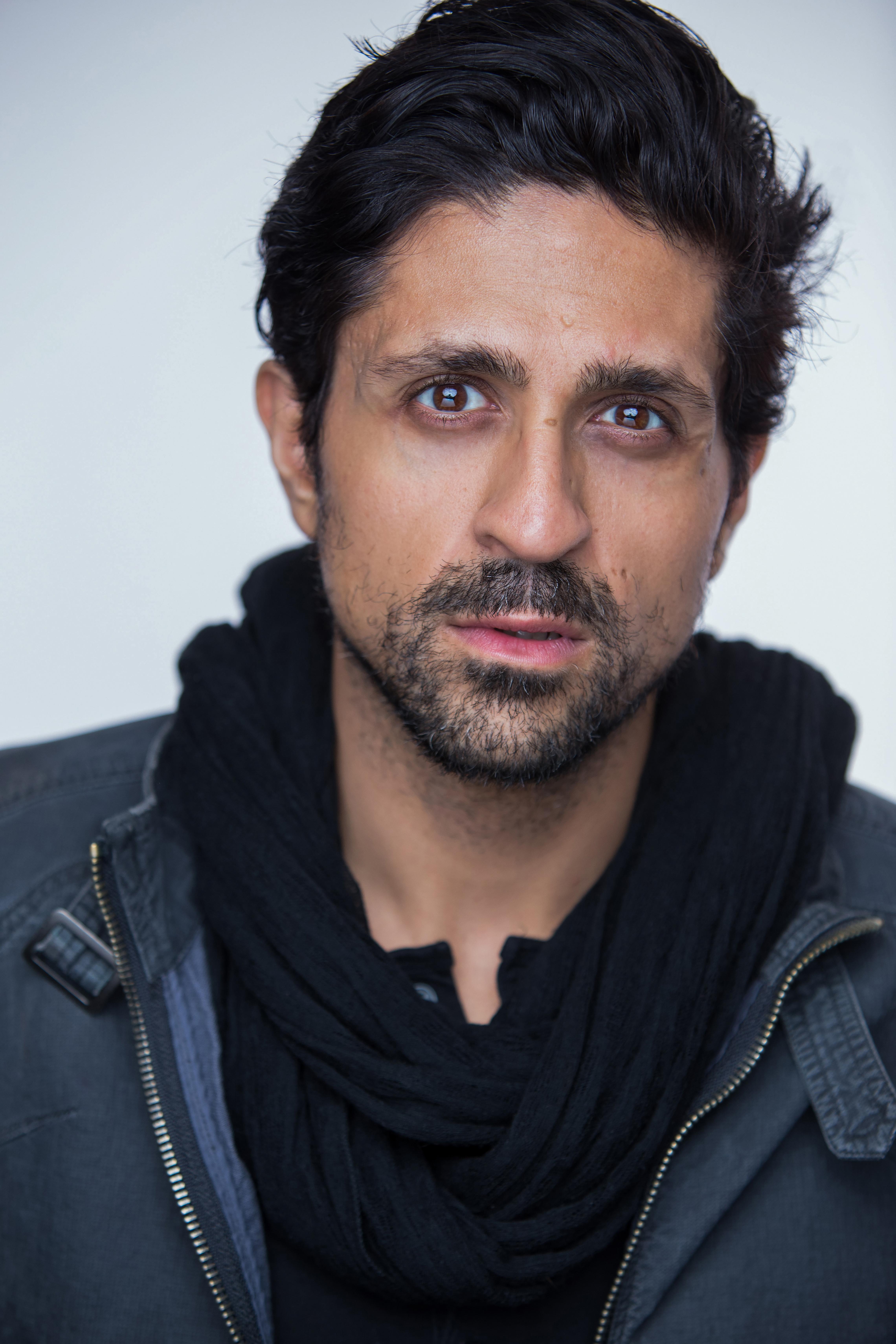 actor Sumeet Dang large photo