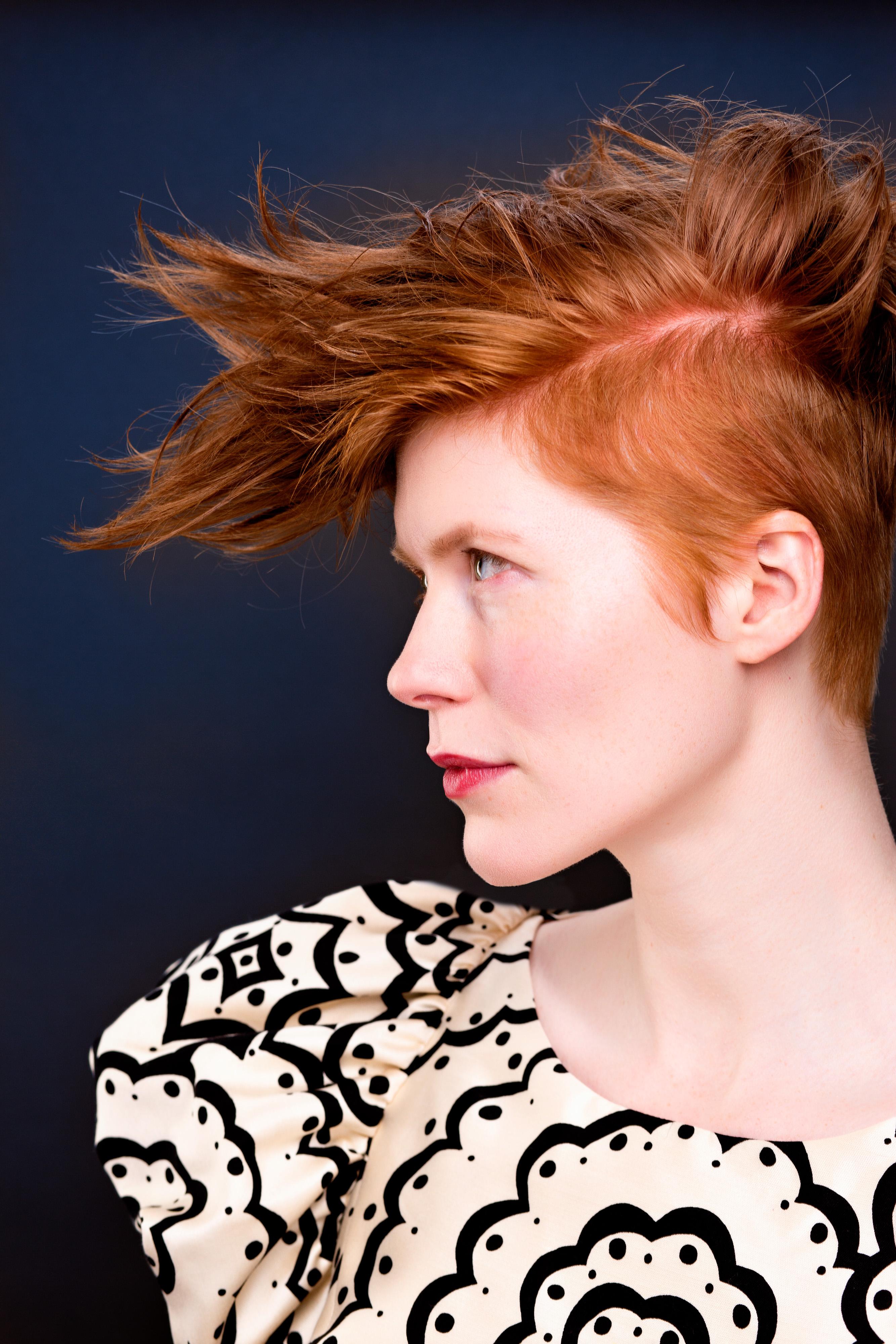 actor Trin Miller large photo