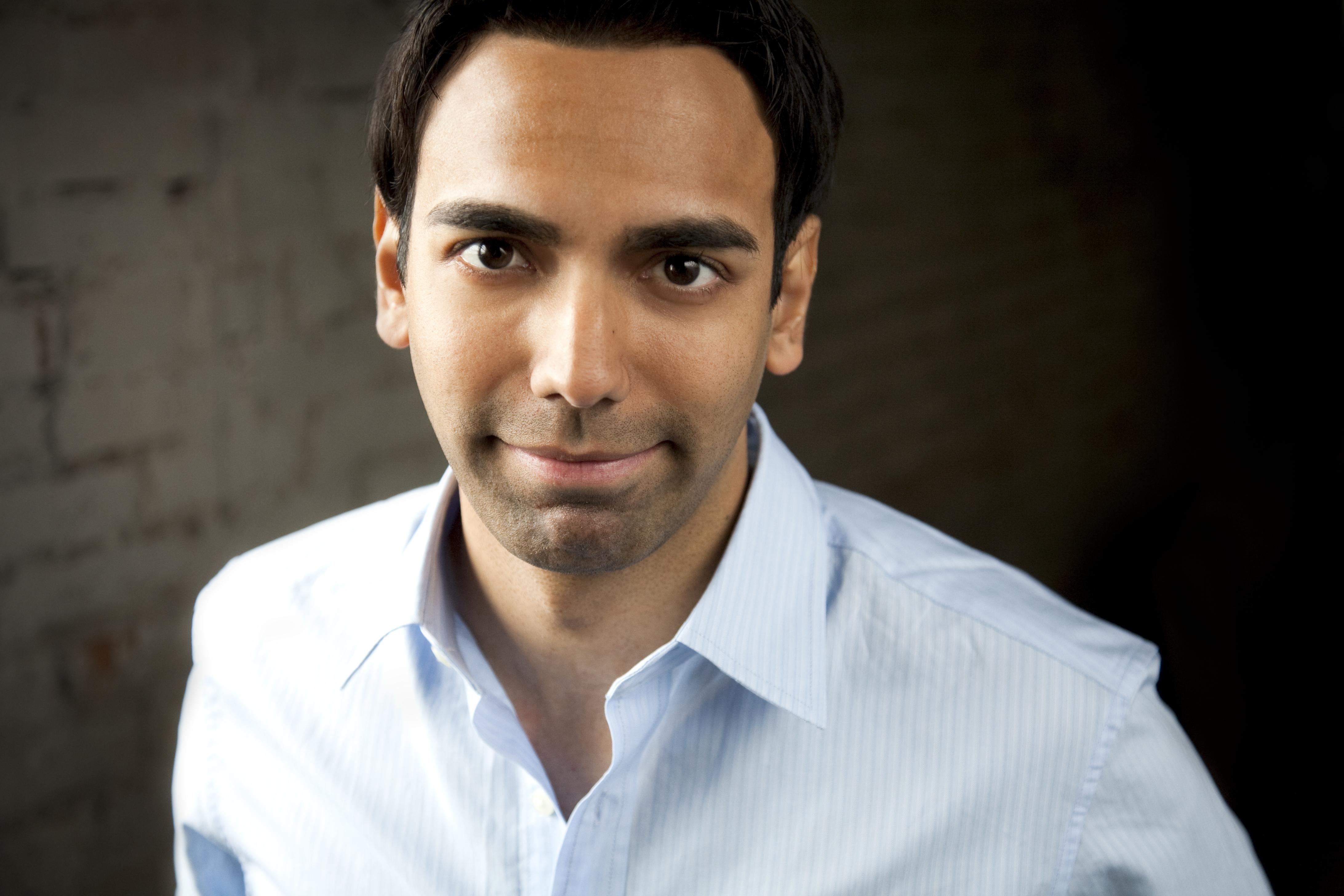 actor Omar Baig large photo