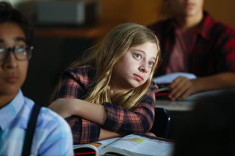 actor Sara Rodier large photo