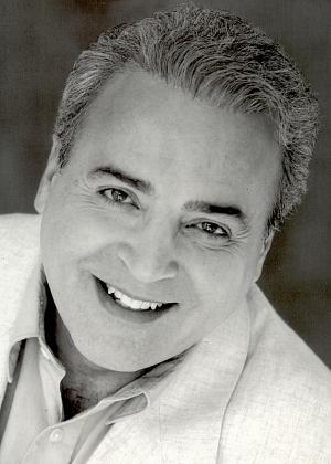 actor Alex Safi large photo