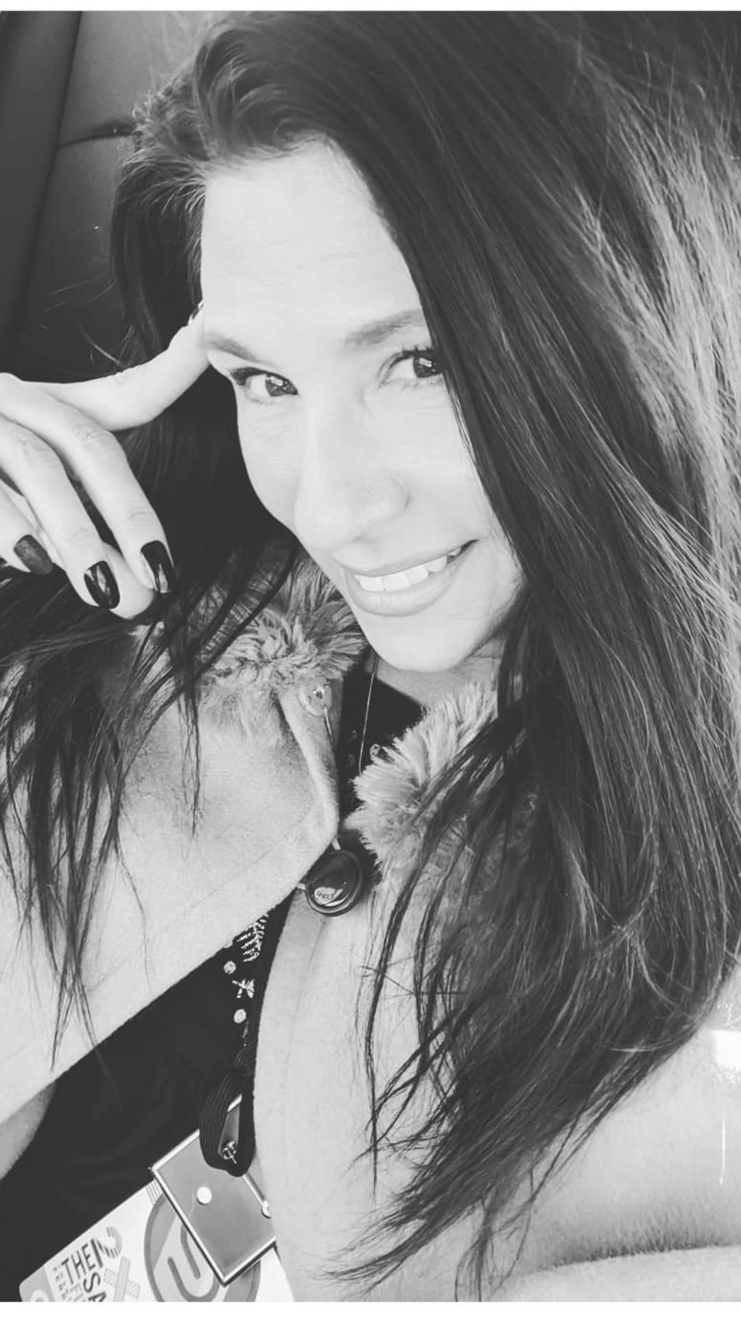 actor Tina Borek large photo