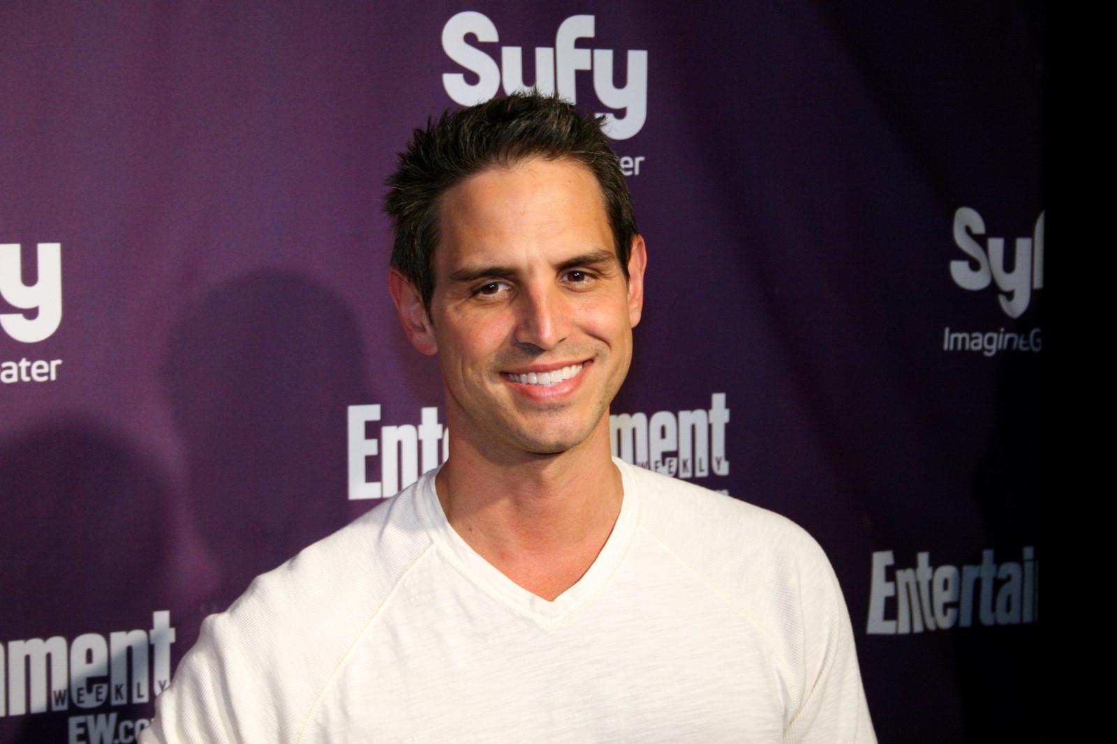 actor Greg Berlanti large photo