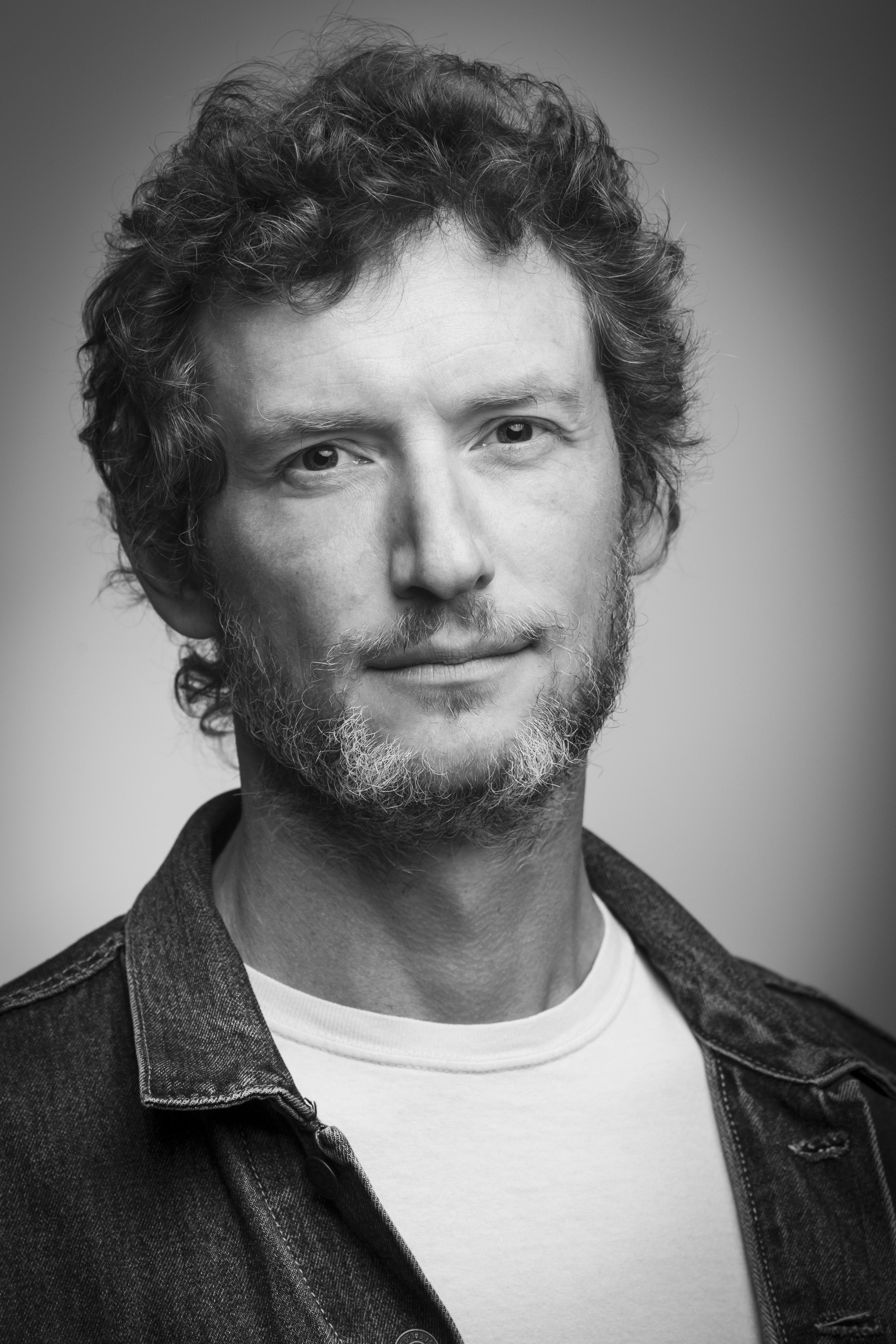 actor Jed Maheu large photo