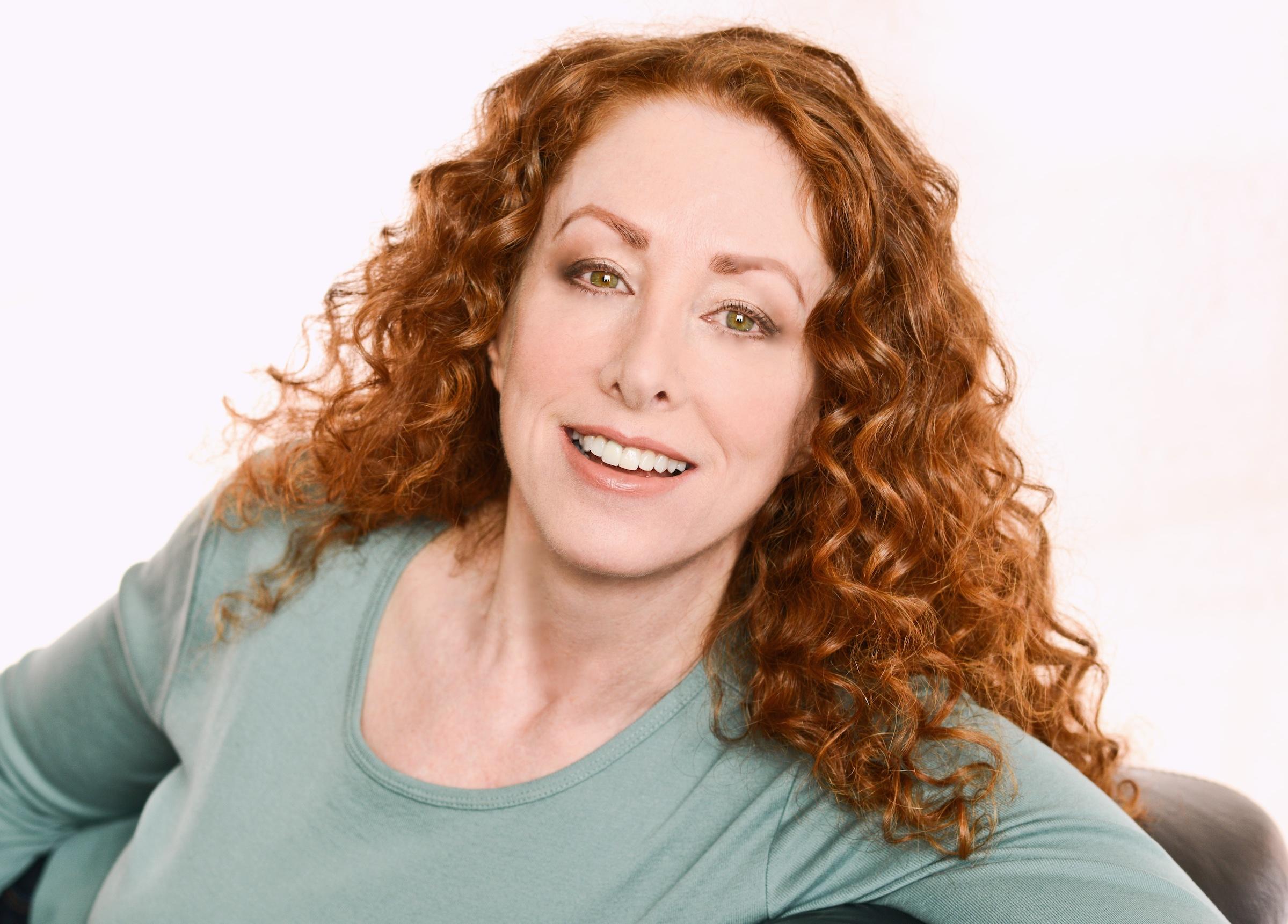 actor Diana Goldman large photo