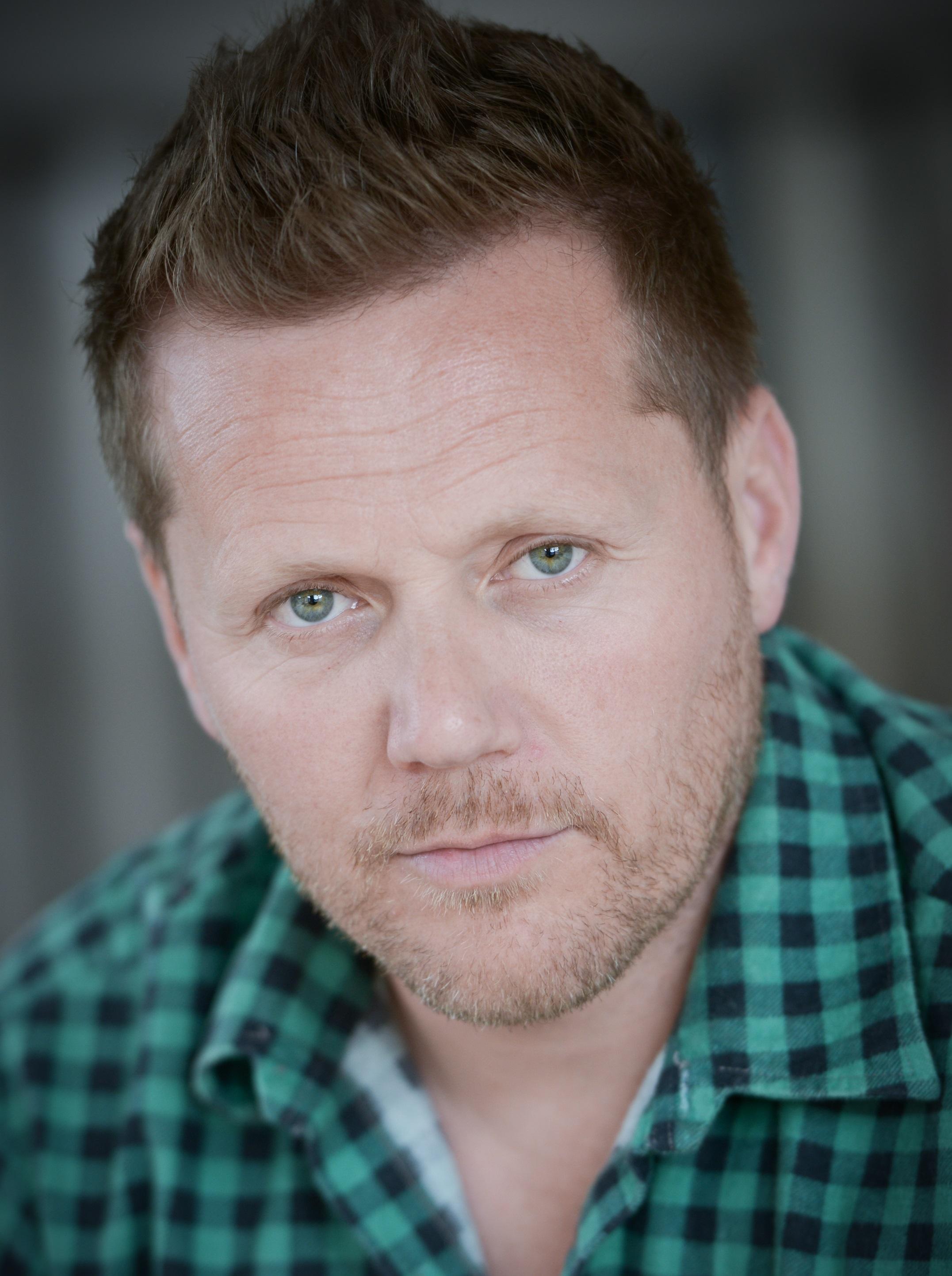 actor Rhys ap William large photo