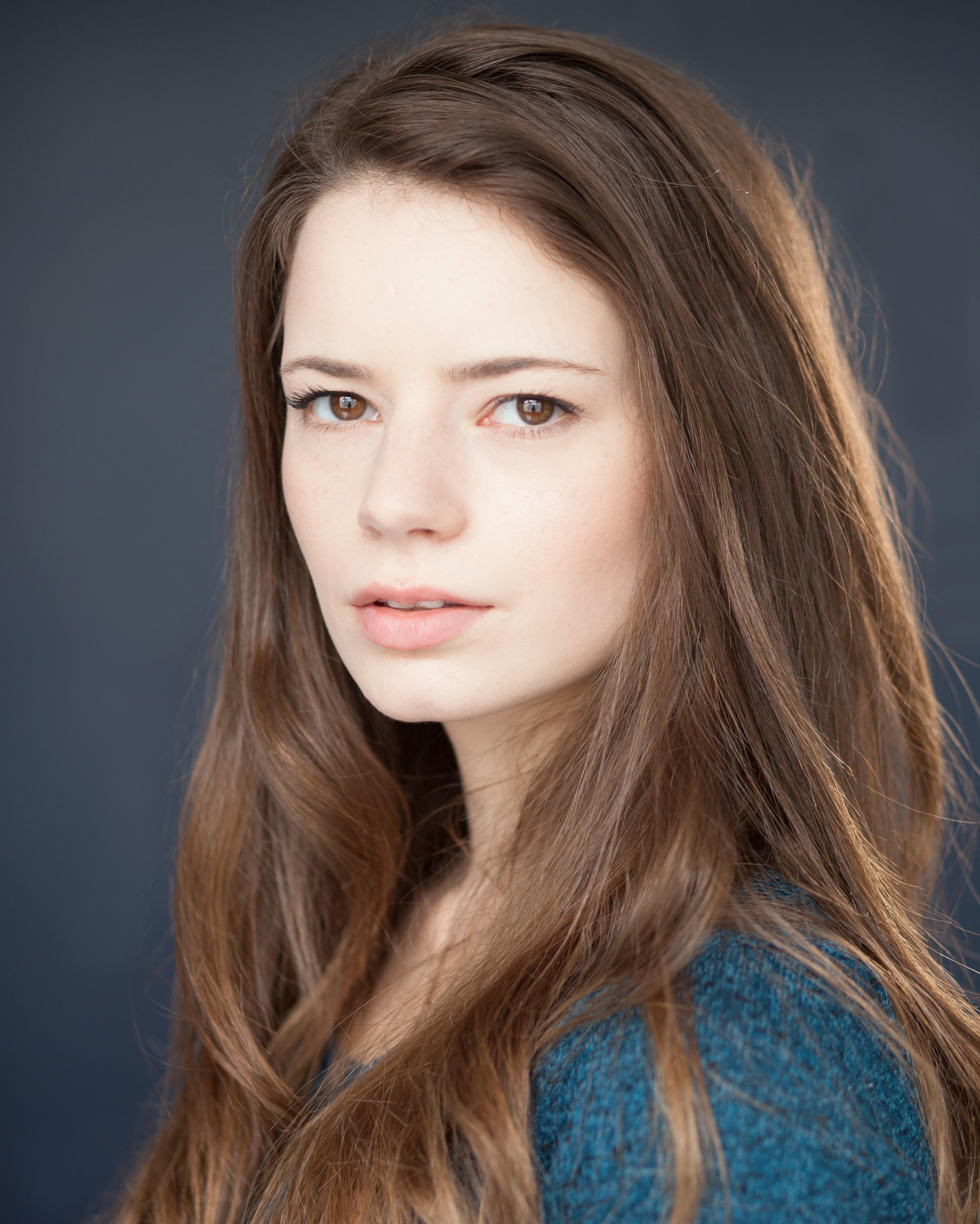 actor Mandy Rose large photo