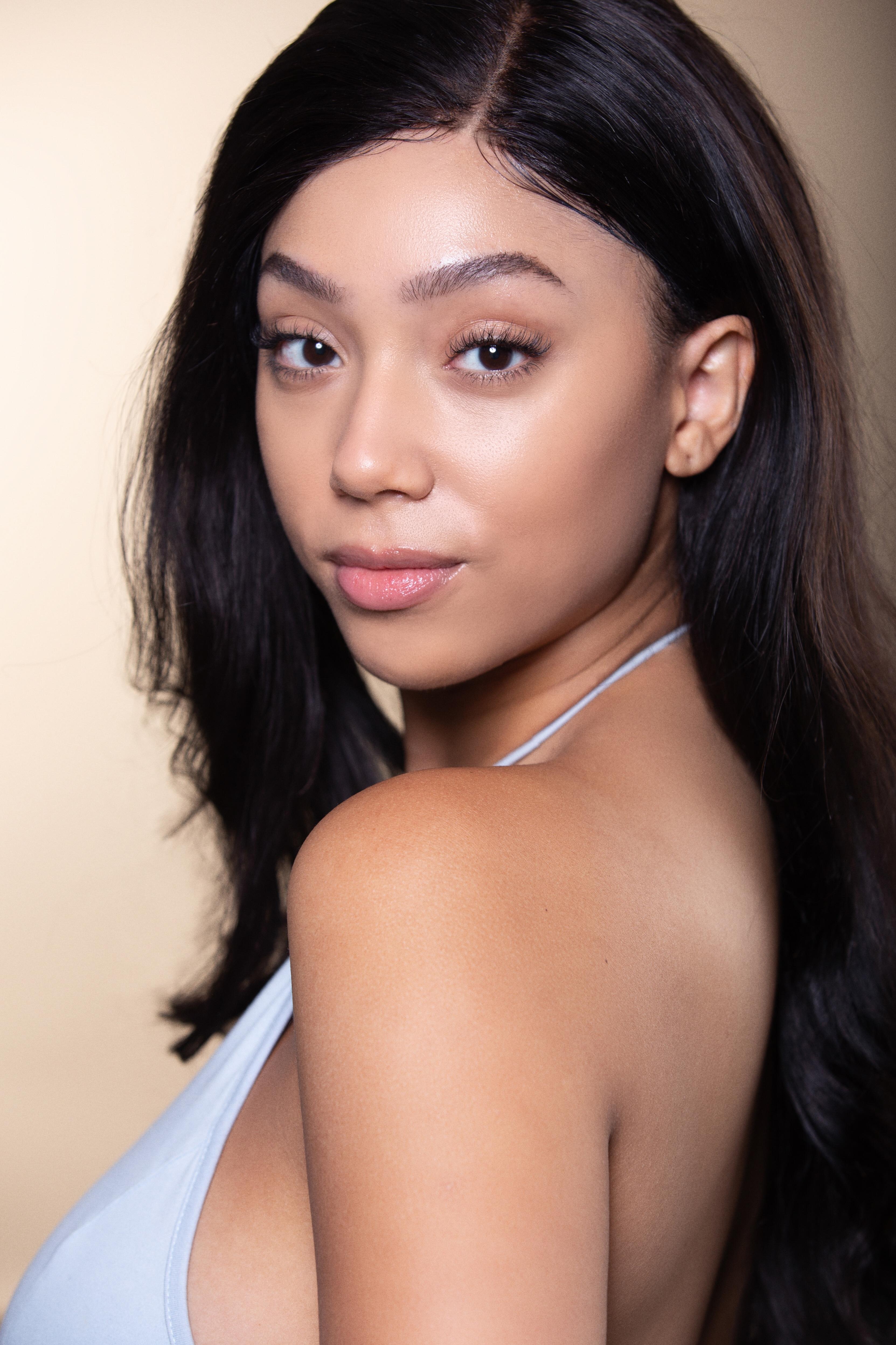 actor Brittany Panzer large photo