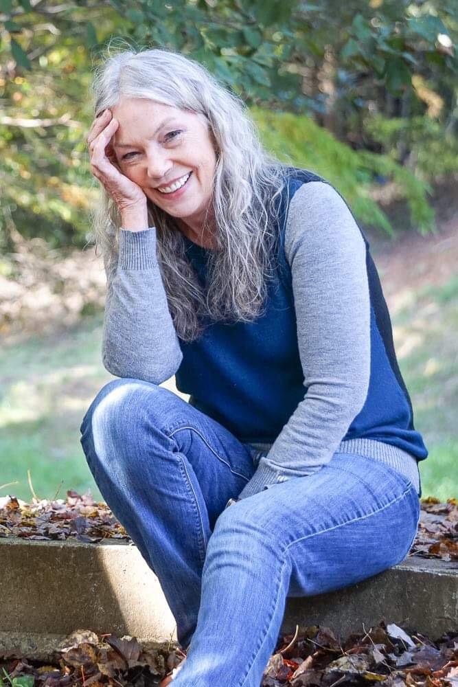 actor Dawn Campion large photo