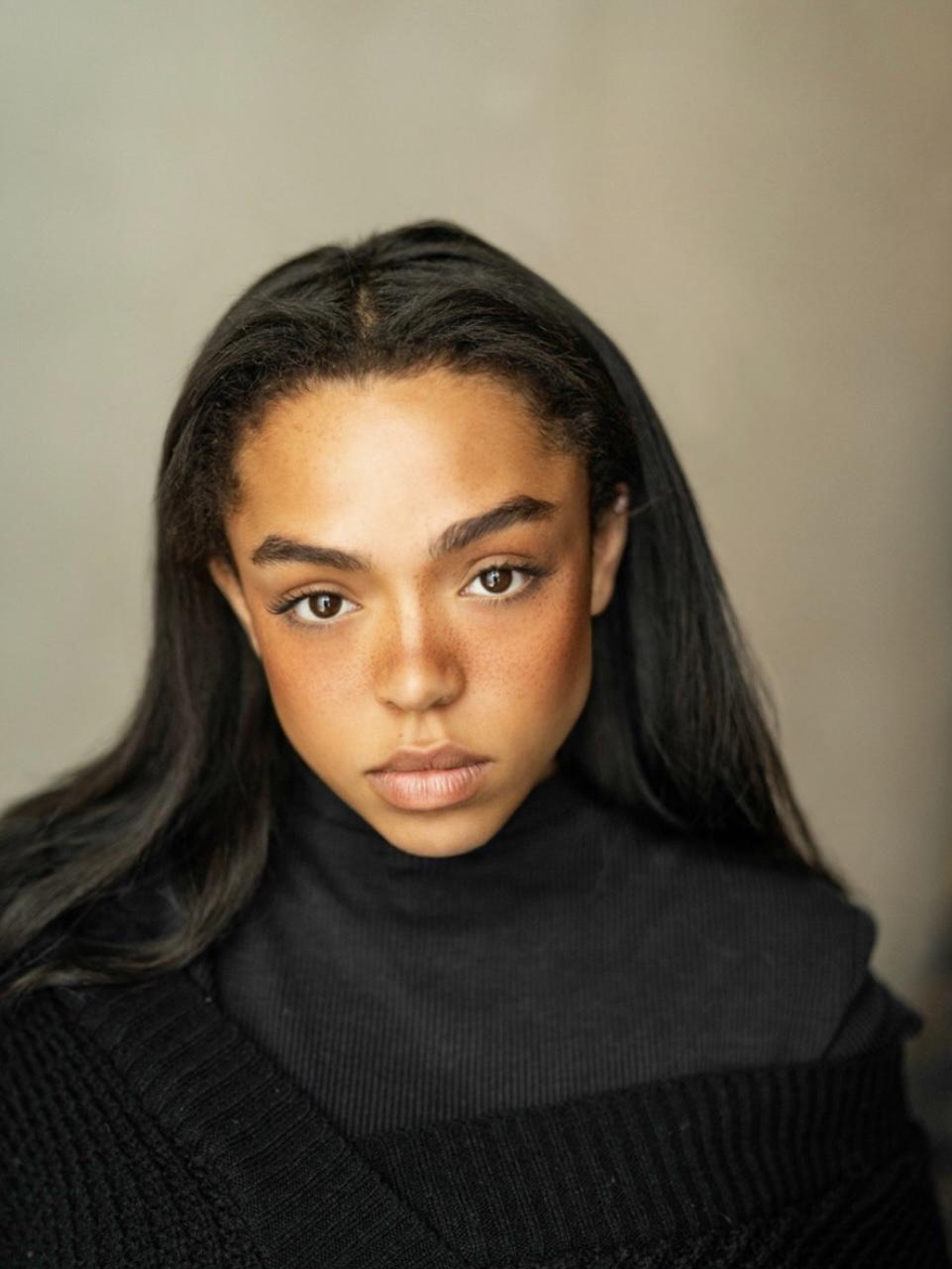 actor Rita Bernard-Shaw large photo