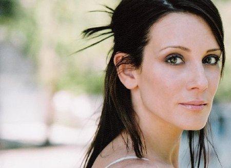 actor Lisa Rotondi large photo