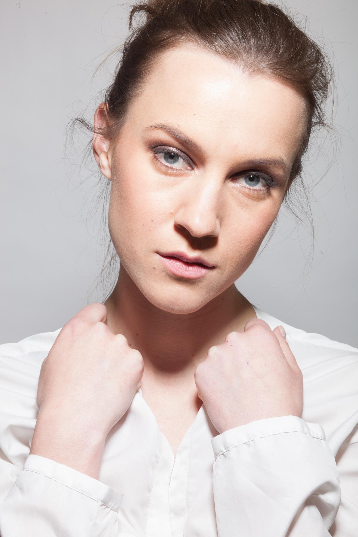 actor Daria Simeonova large photo