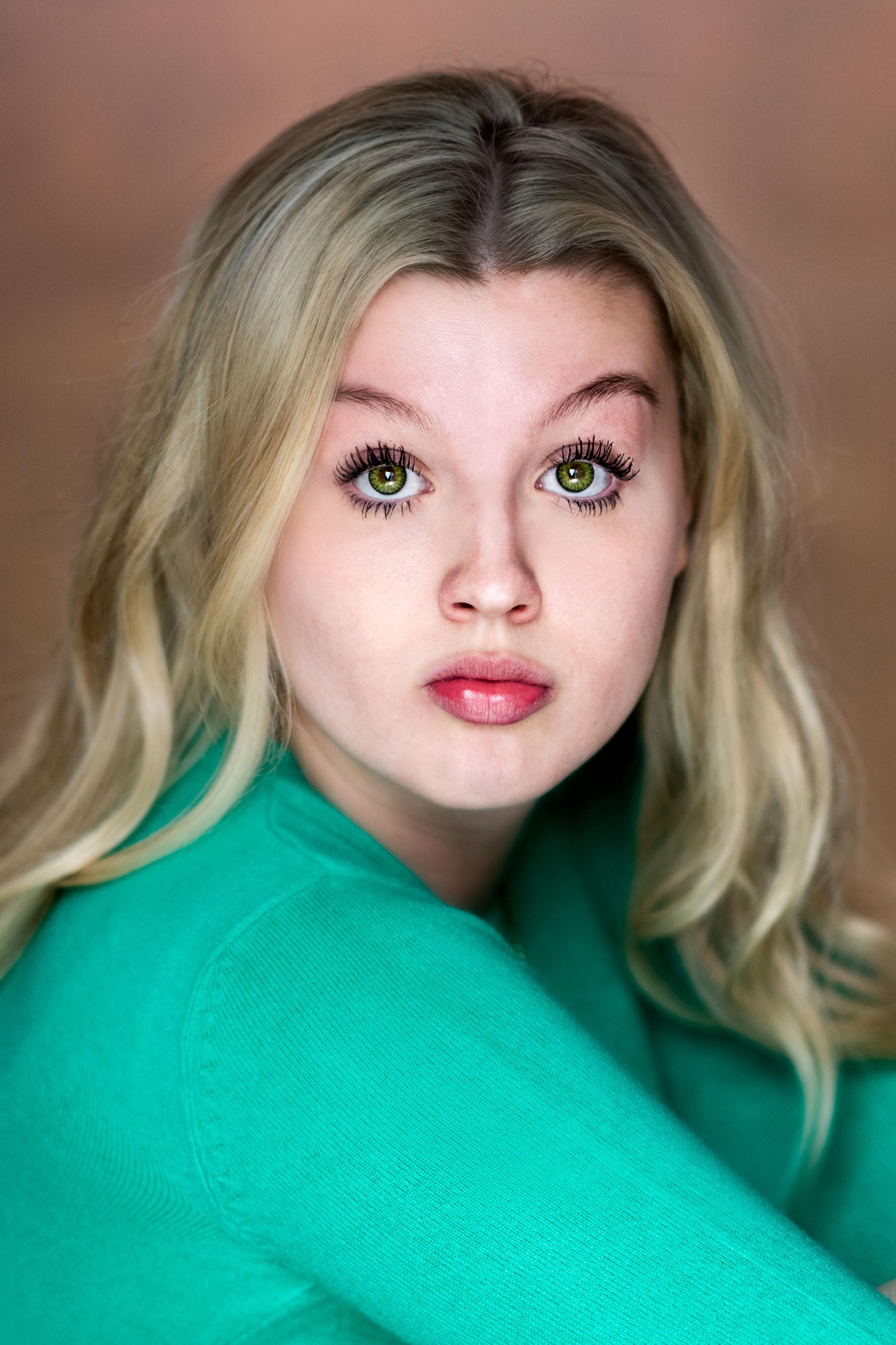 actor Meg Alexandra large photo