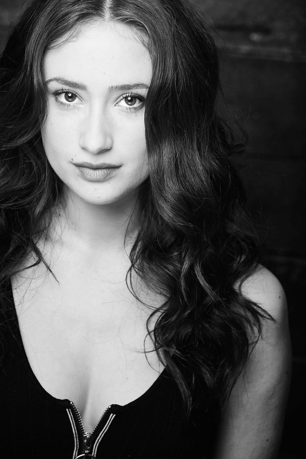 actor Christina Hélène Braa large photo