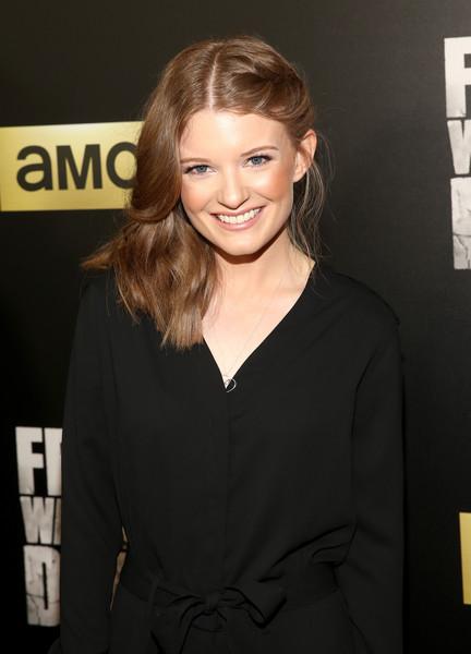 actor Meegan Warner large photo