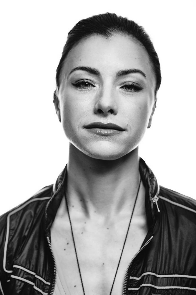 actor Ashley Platz large photo