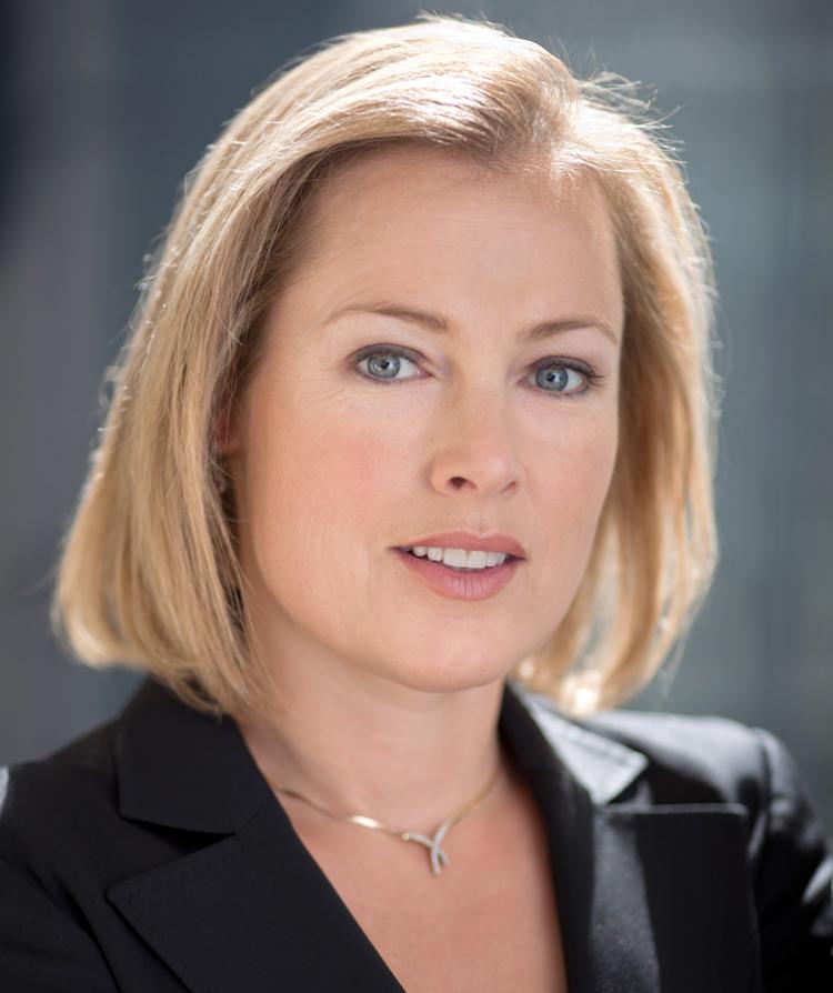 actor Gillian Tett large photo