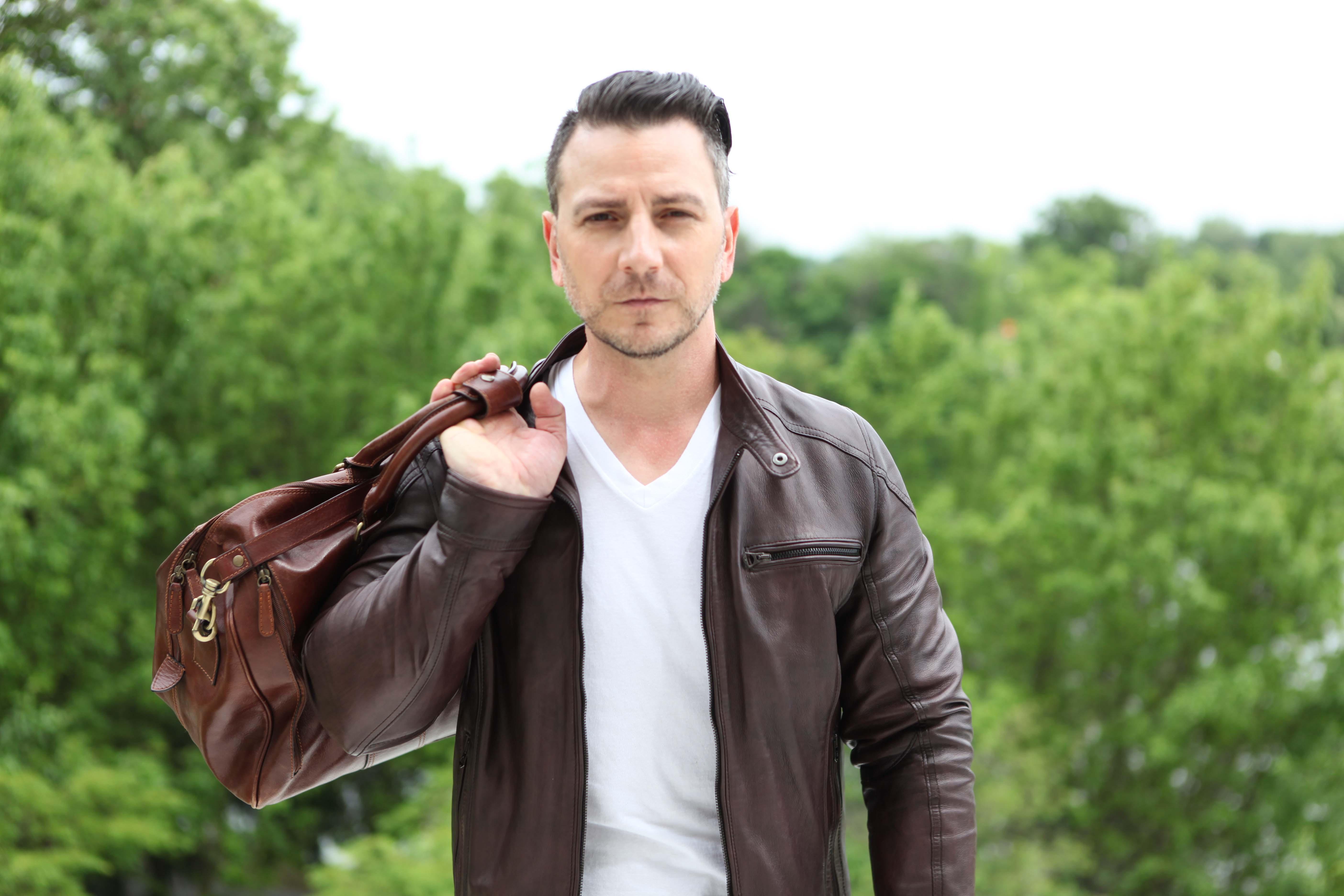 actor Paul Spitale large photo