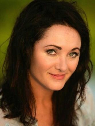 actor Tuesday Beebe large photo