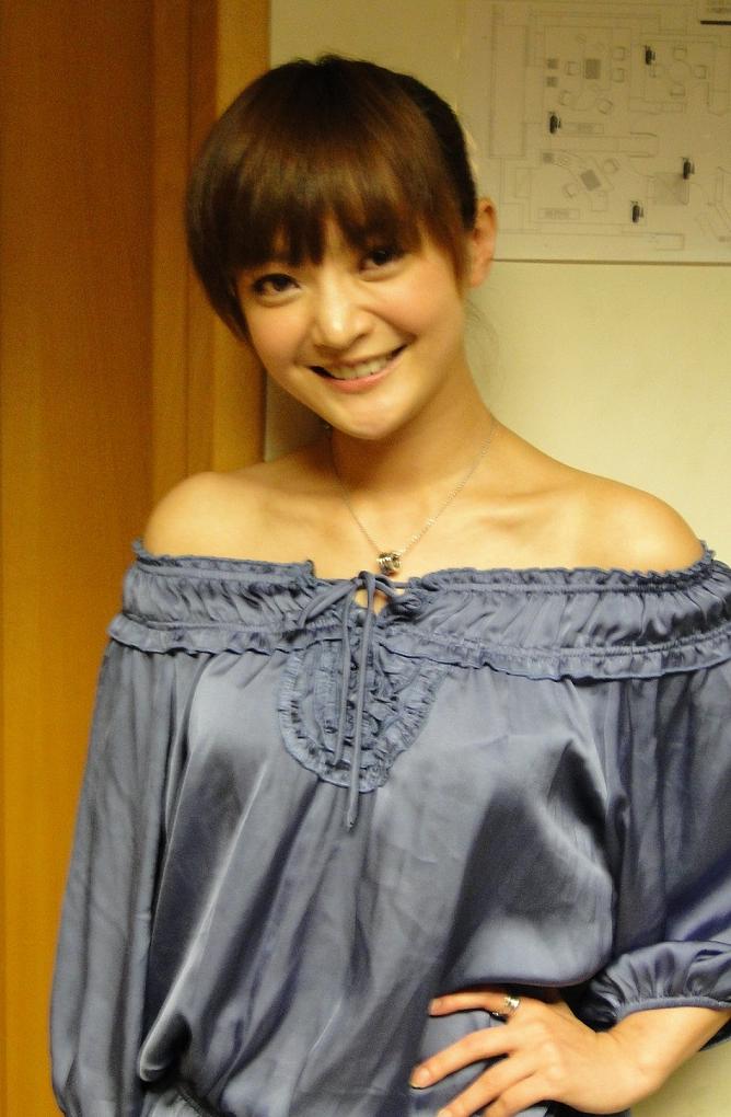 actor Queenie Tai large photo