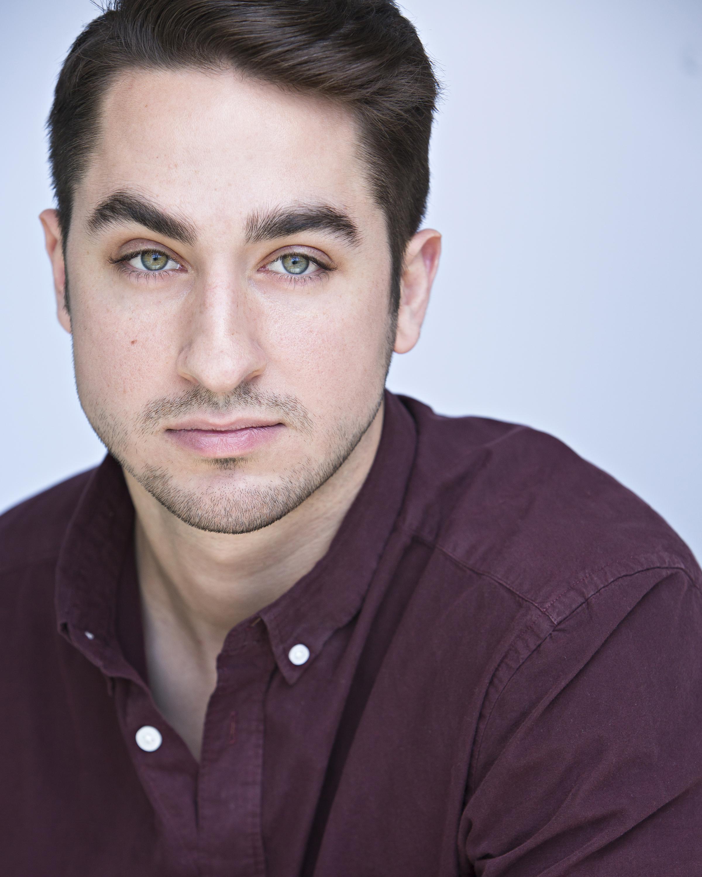 actor Ryan Milton large photo