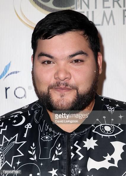 actor Sean Liang large photo