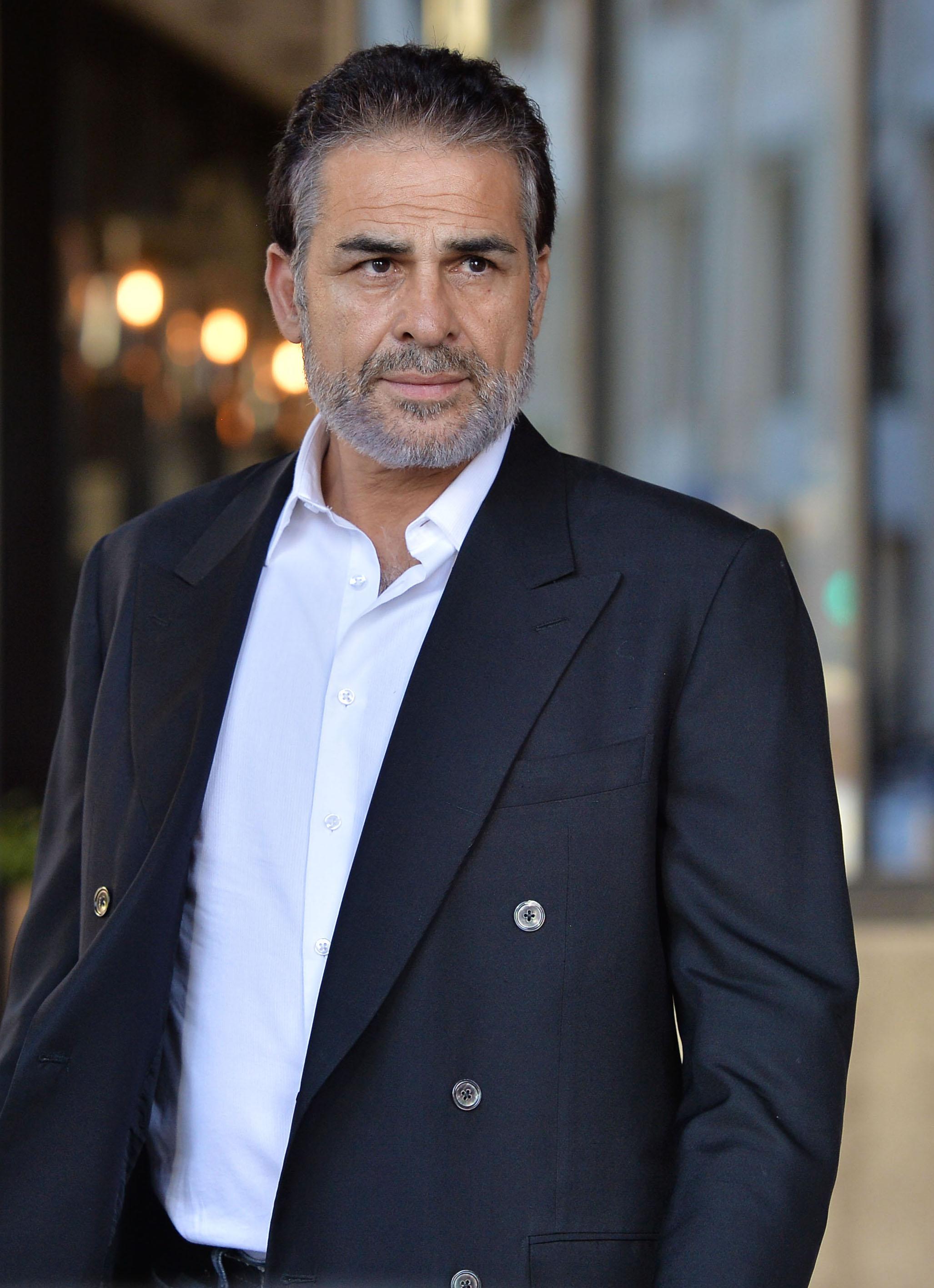 actor Houshang Touzie large photo