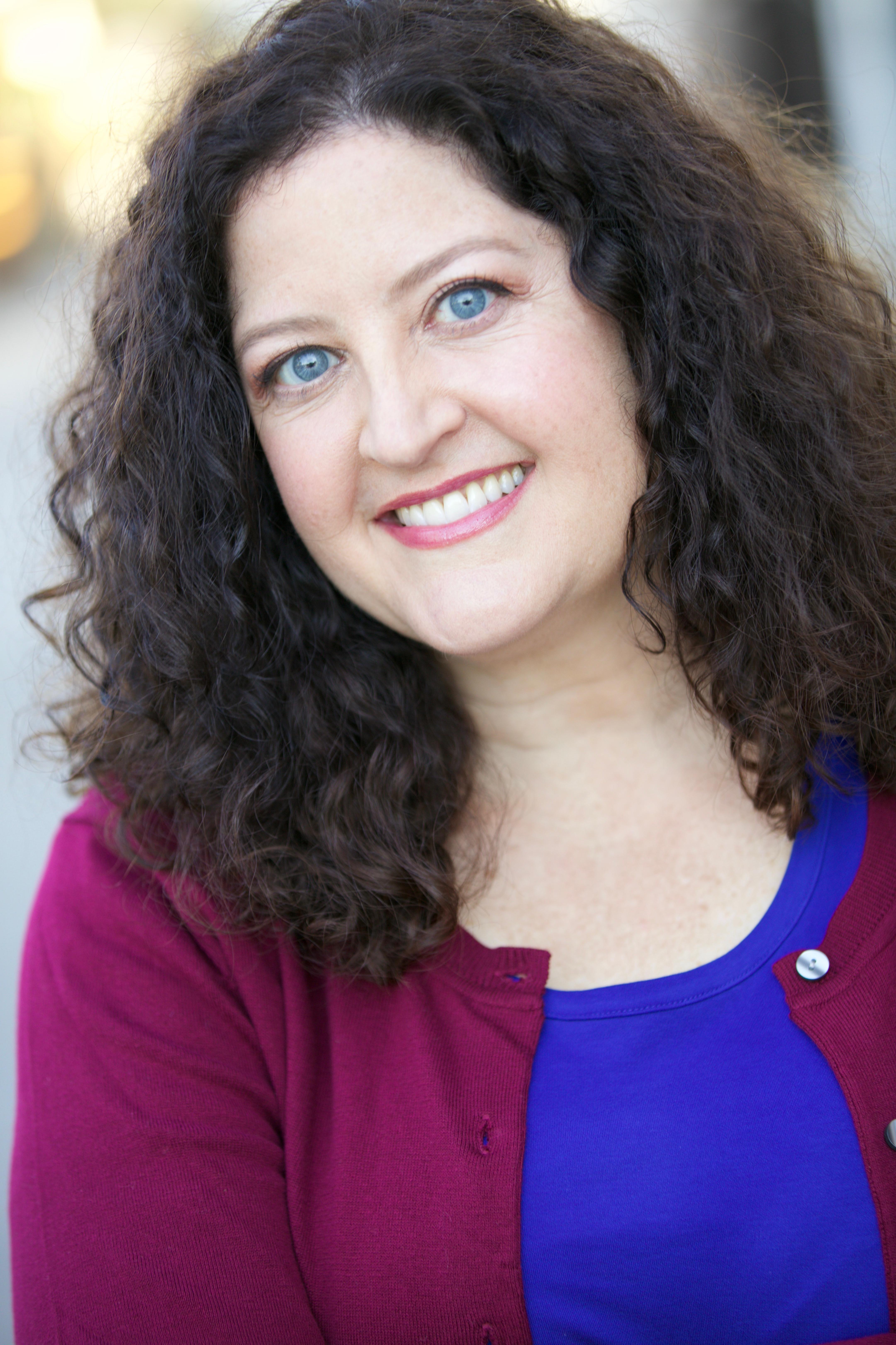 actor Nicole Swirsky large photo