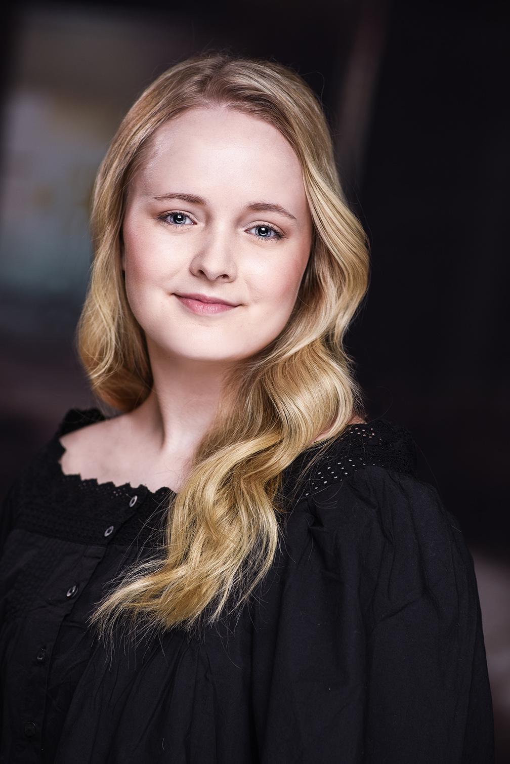 actor Makenna Beatty large photo