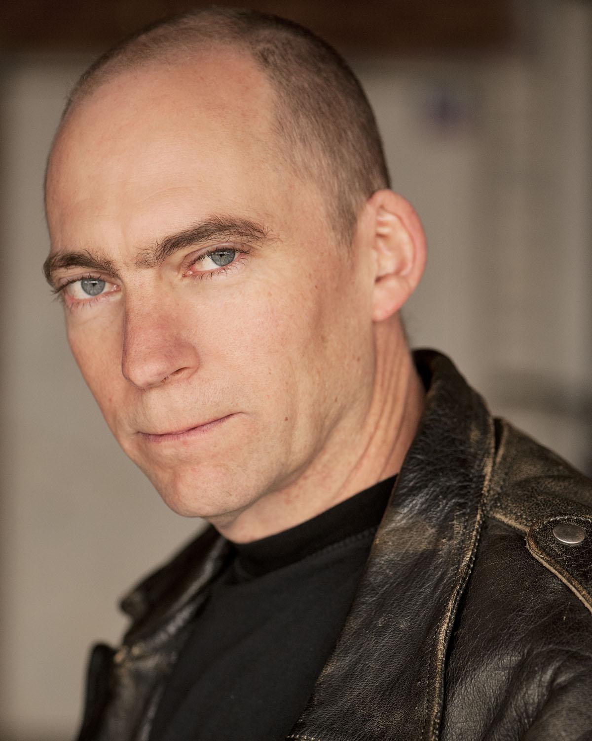 actor Colin Masters large photo