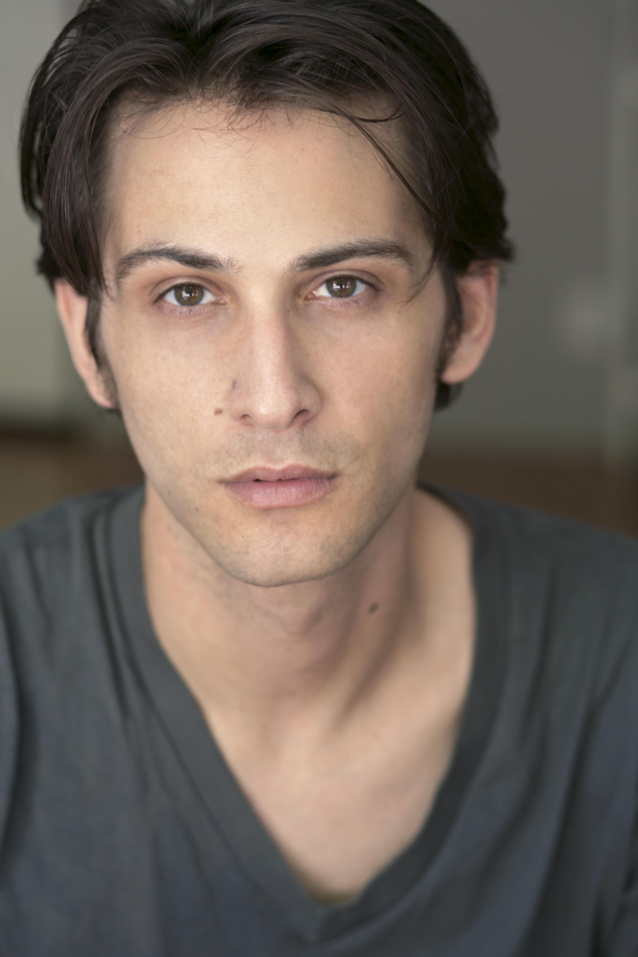 actor Barnett O'Hara large photo