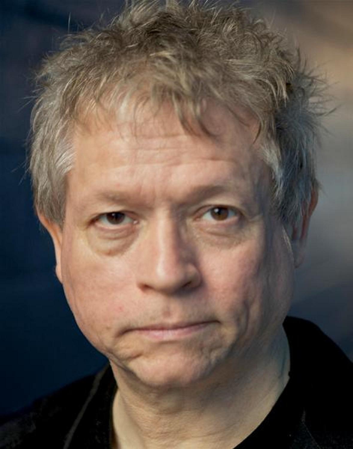 actor Louis Selwyn large photo