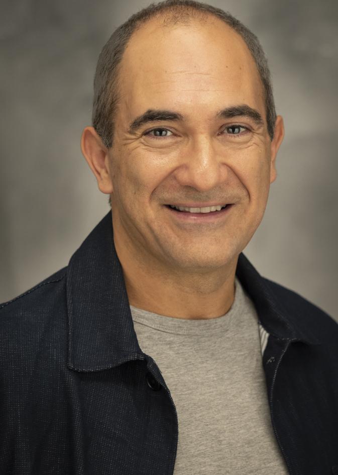 actor Oscar Martin large photo