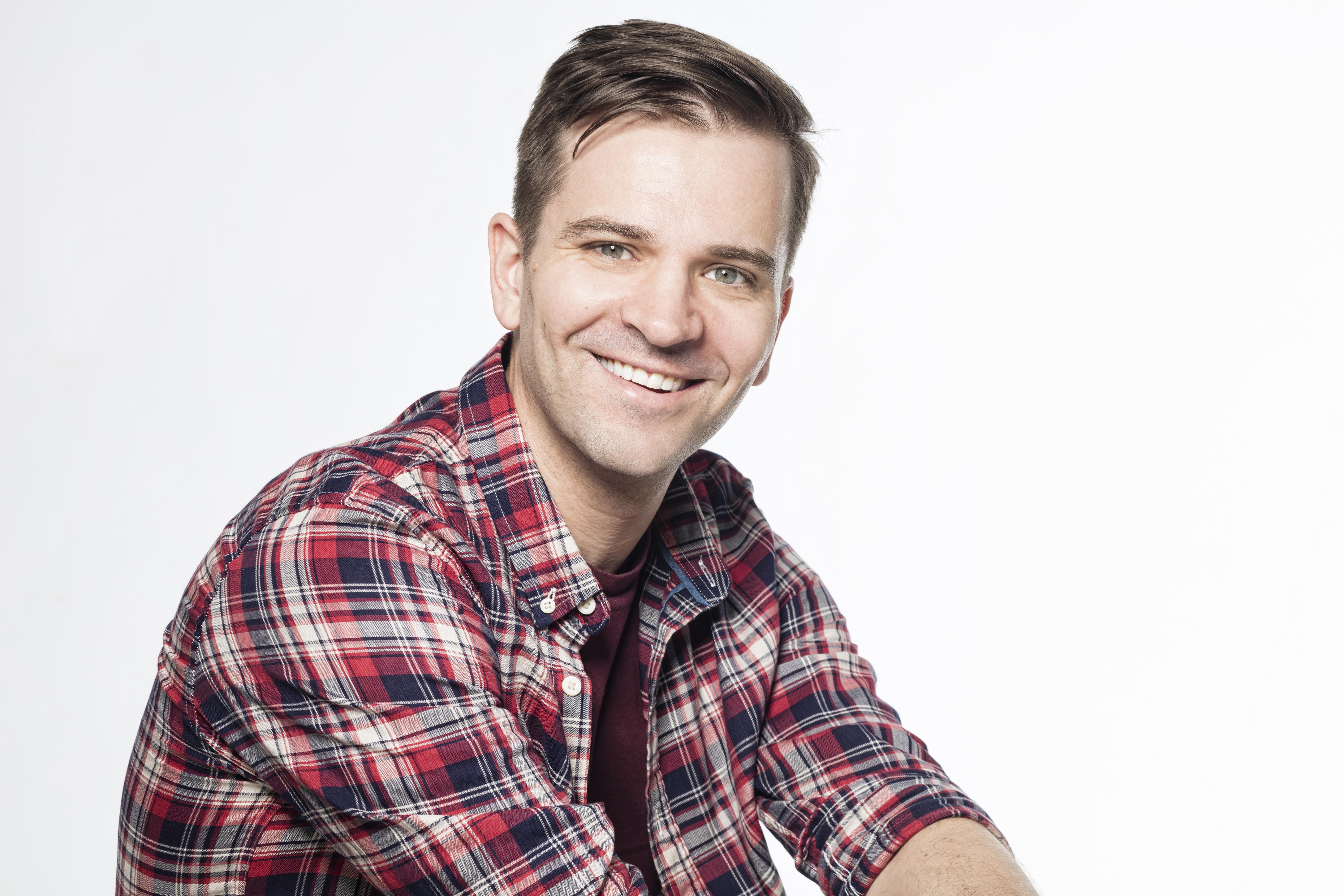 actor David Daradan large photo