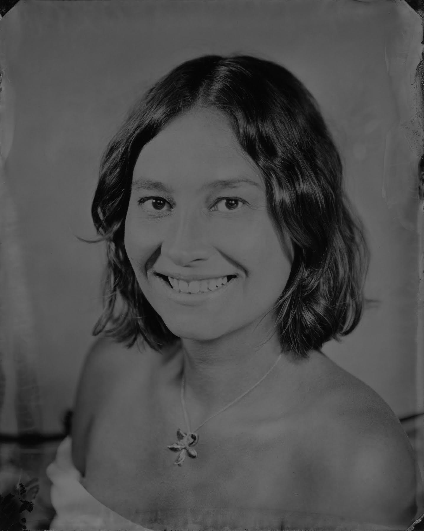 actor Allison Pearce large photo