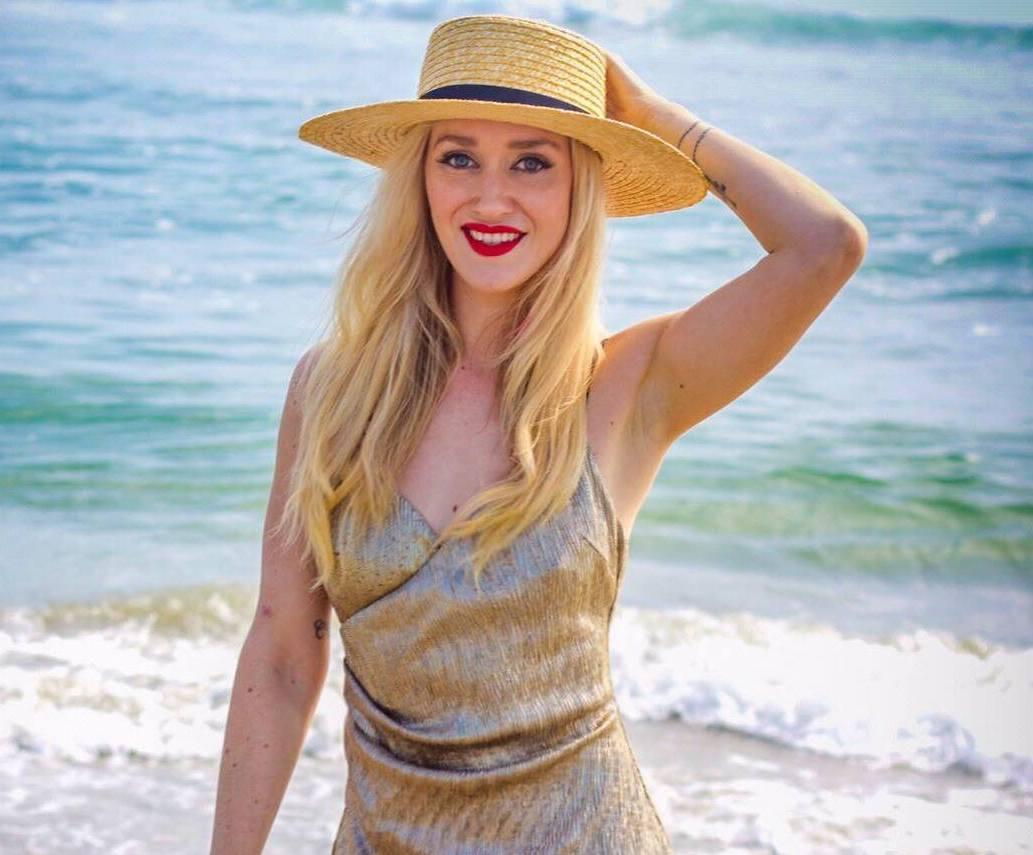 actor Chantelle Landais large photo