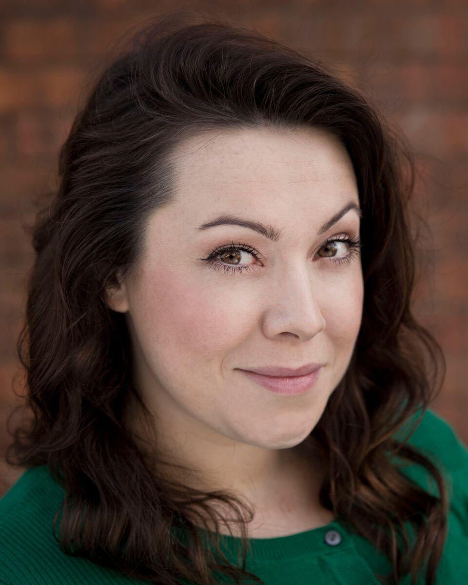 actor Camille Lucy Ross large photo