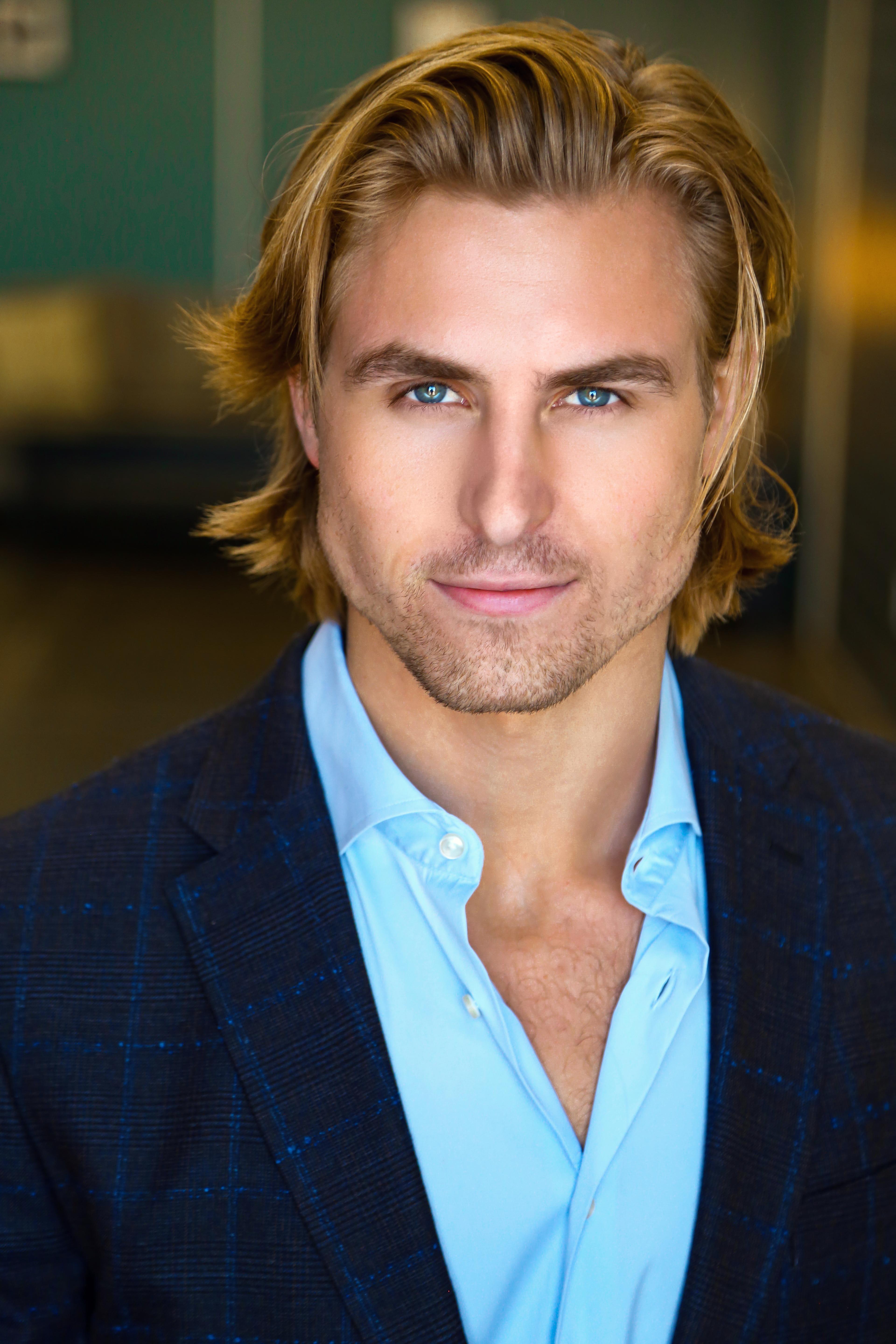 actor Nate Crnkovich large photo