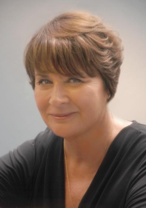 actor Cari Beauchamp large photo