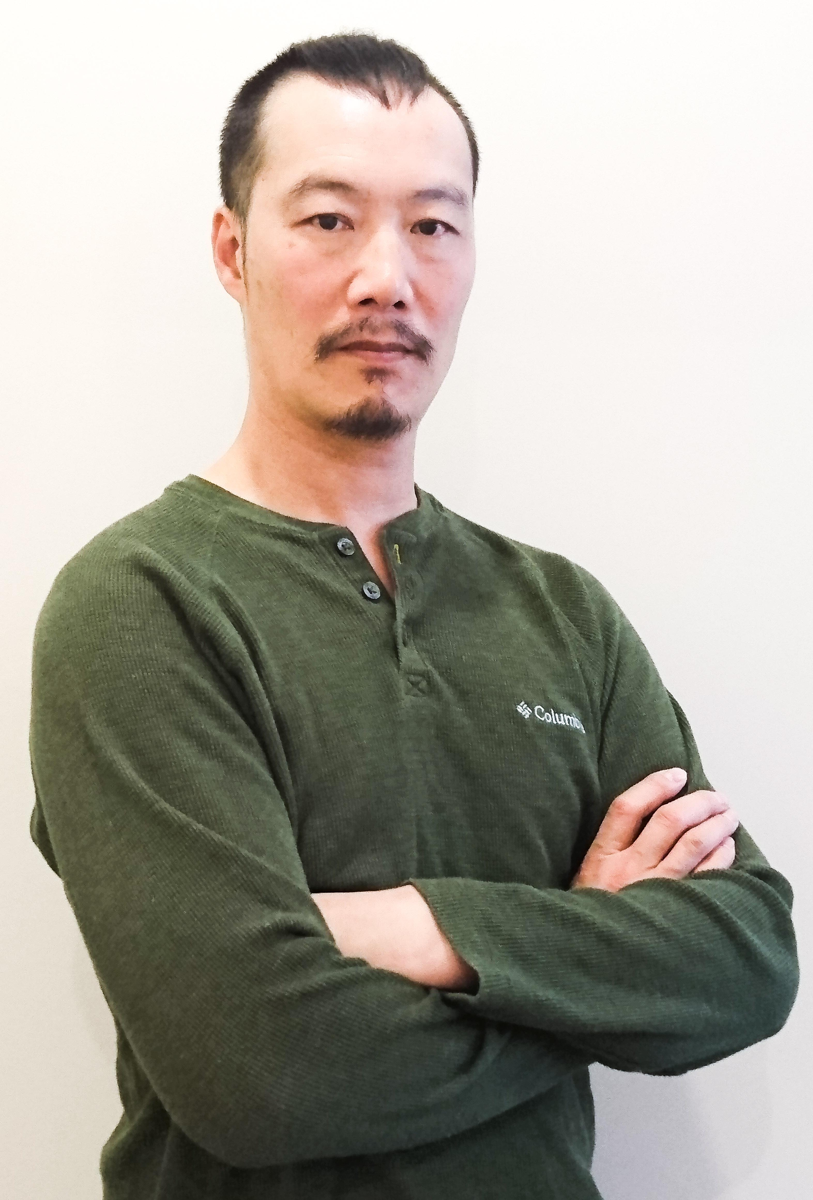 actor Mike Ching large photo