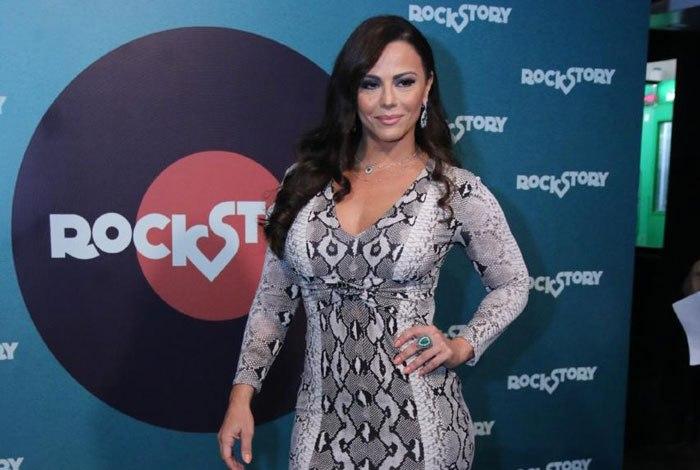 actor Viviane Araújo large photo