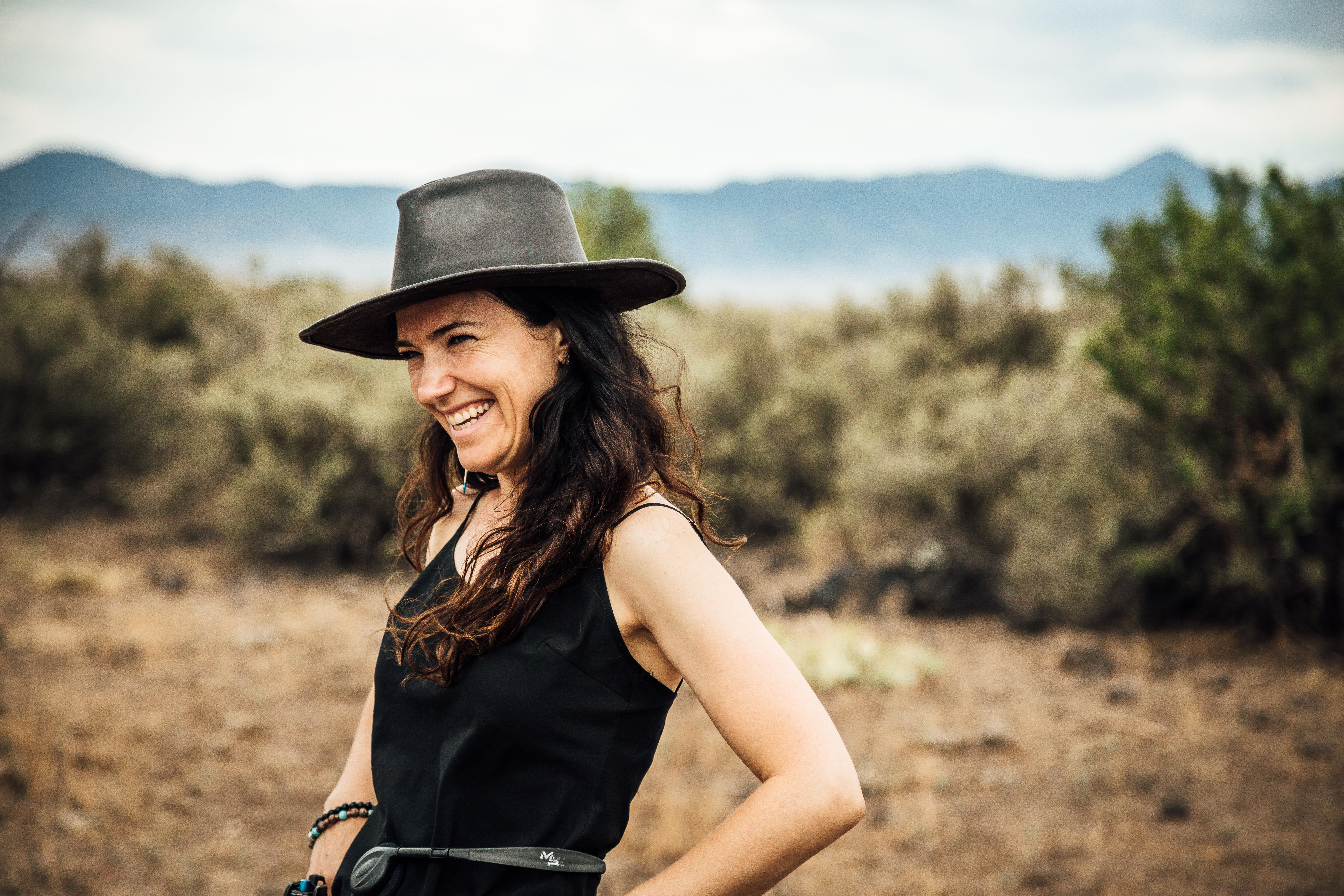 actor April Mullen large photo