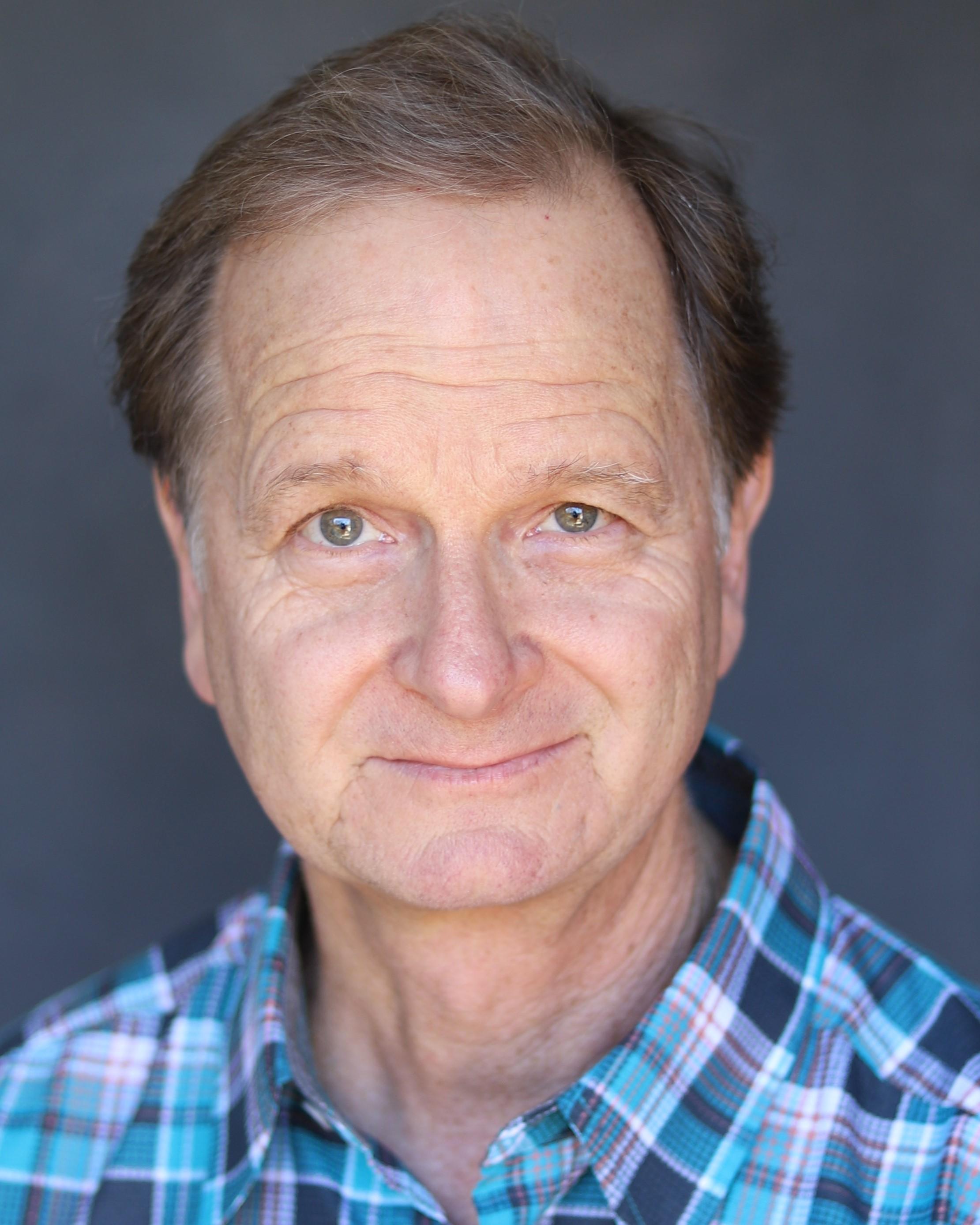 actor Wynn Reichert large photo