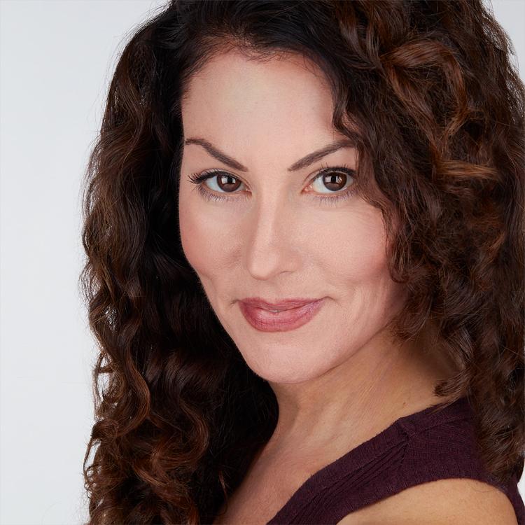 actor Abby Craden large photo