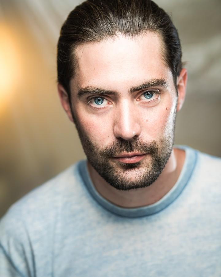 actor Tony Hunter large photo