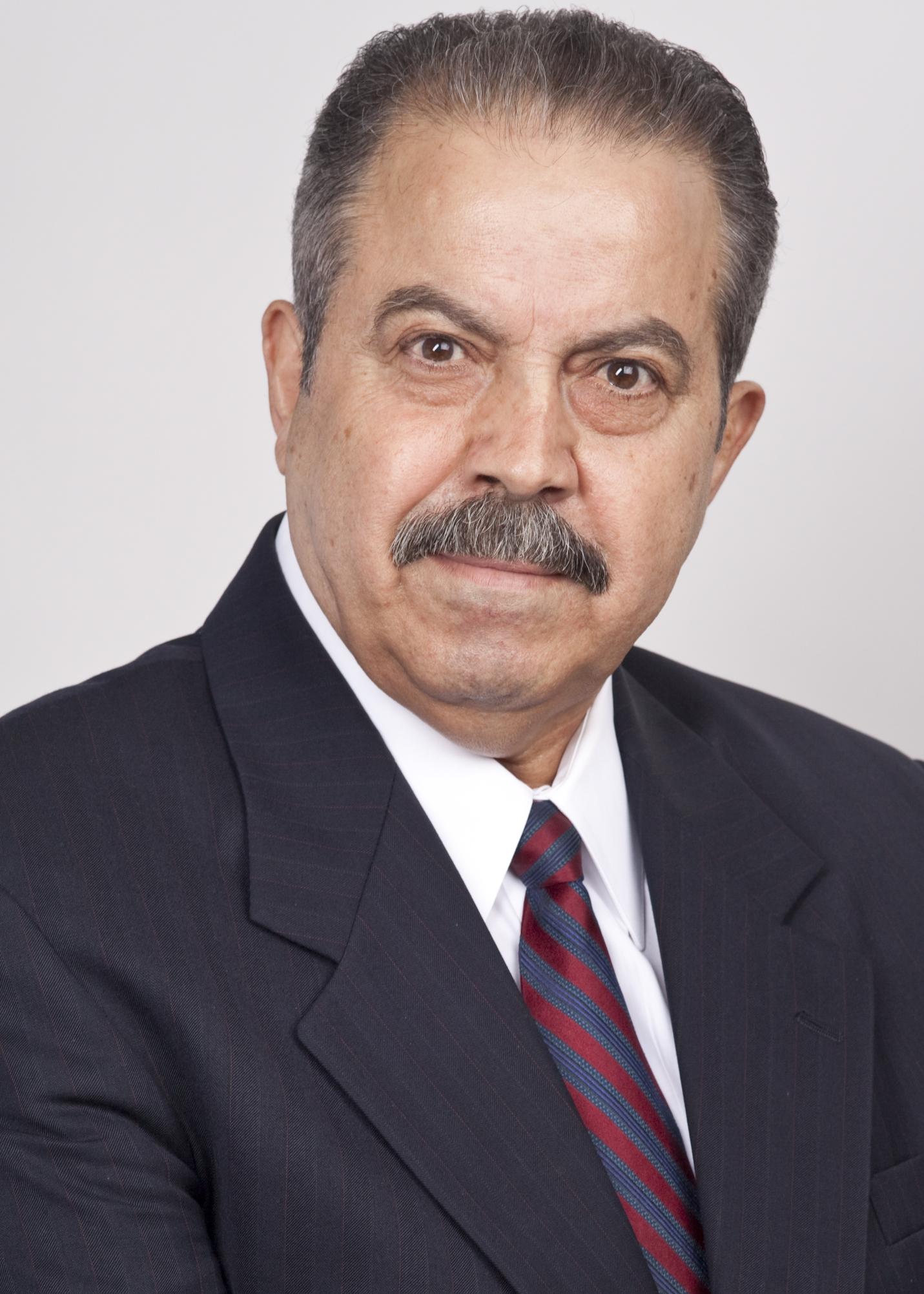 actor Zuhair Haddad large photo