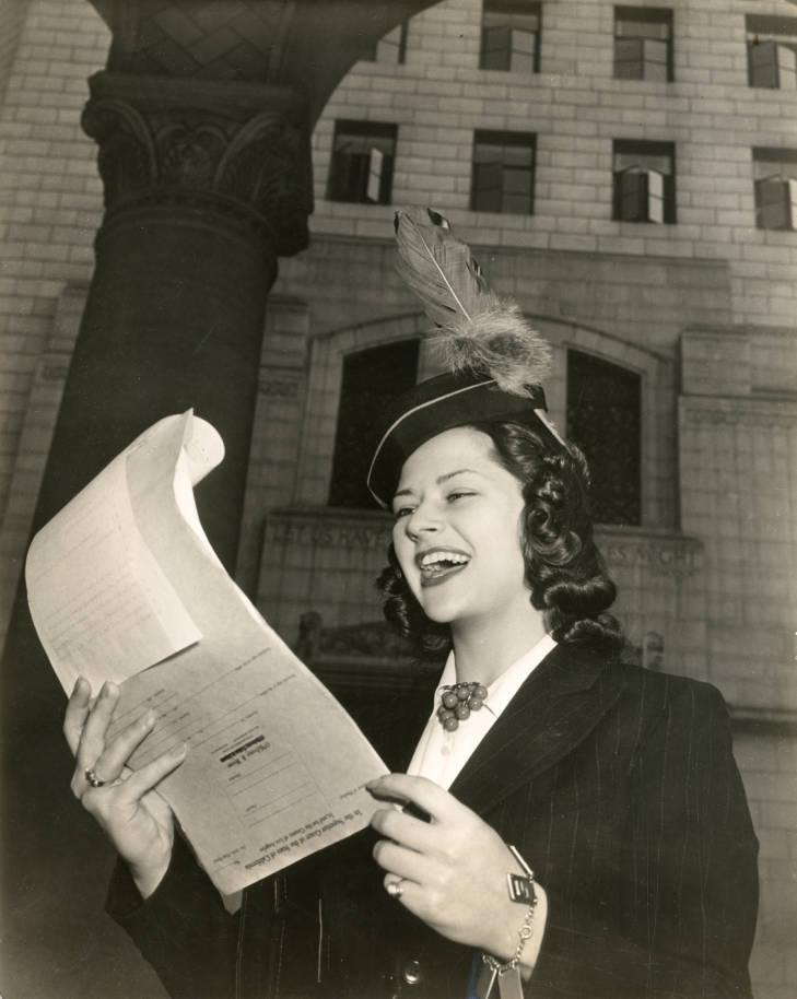 actor Kay Stewart large photo