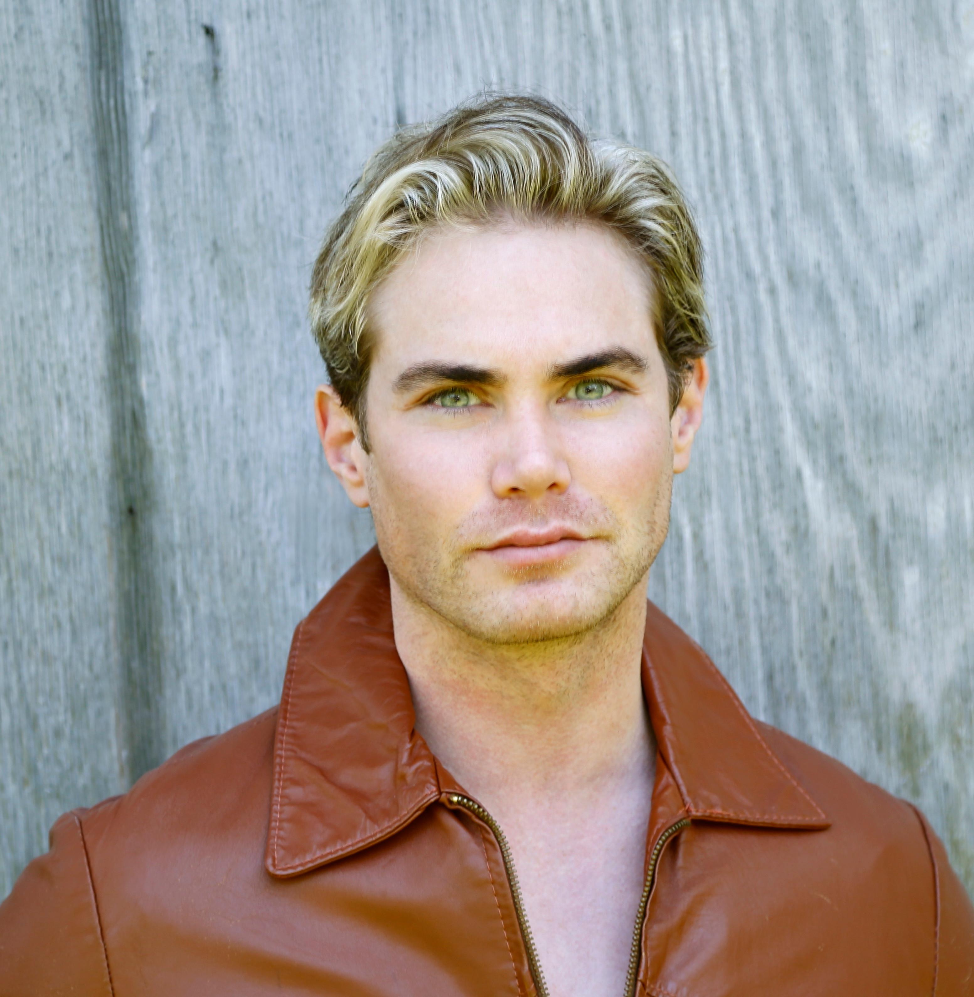 actor Eldon Thiele large photo