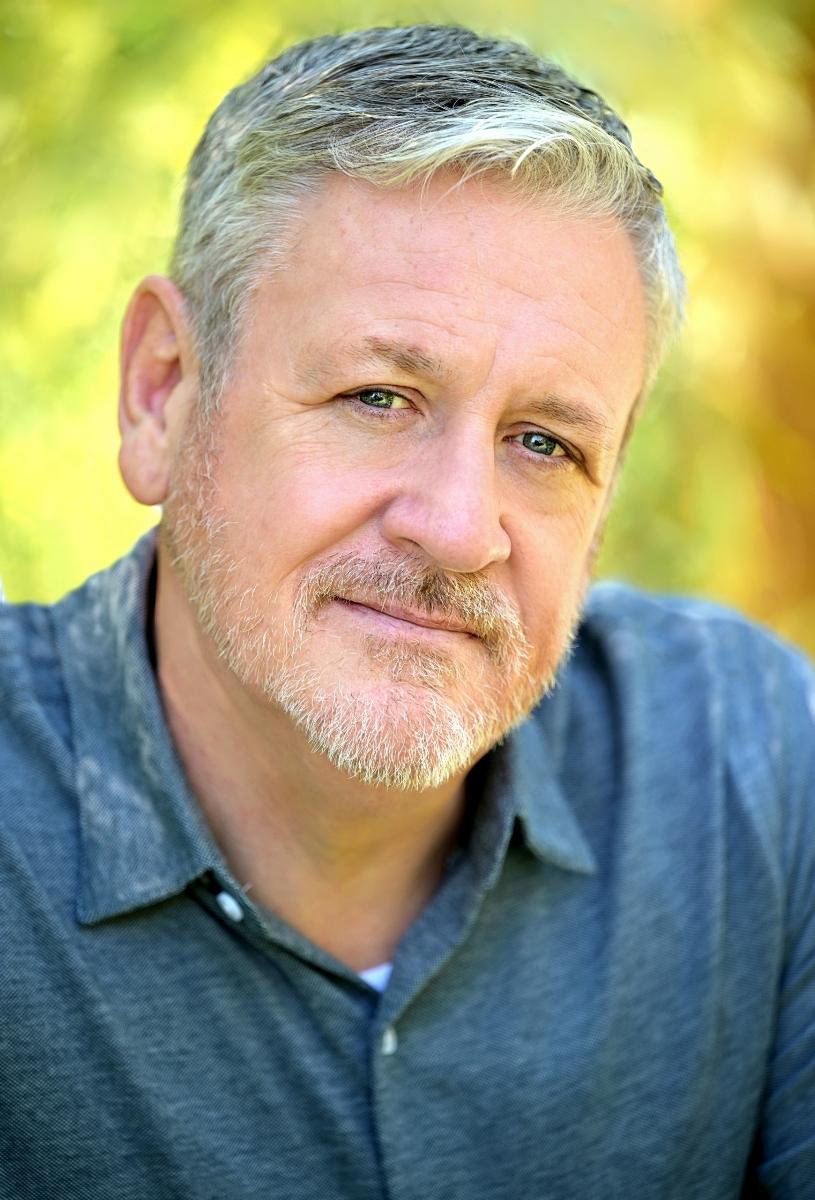 actor Phillip-Charlie Daniell large photo