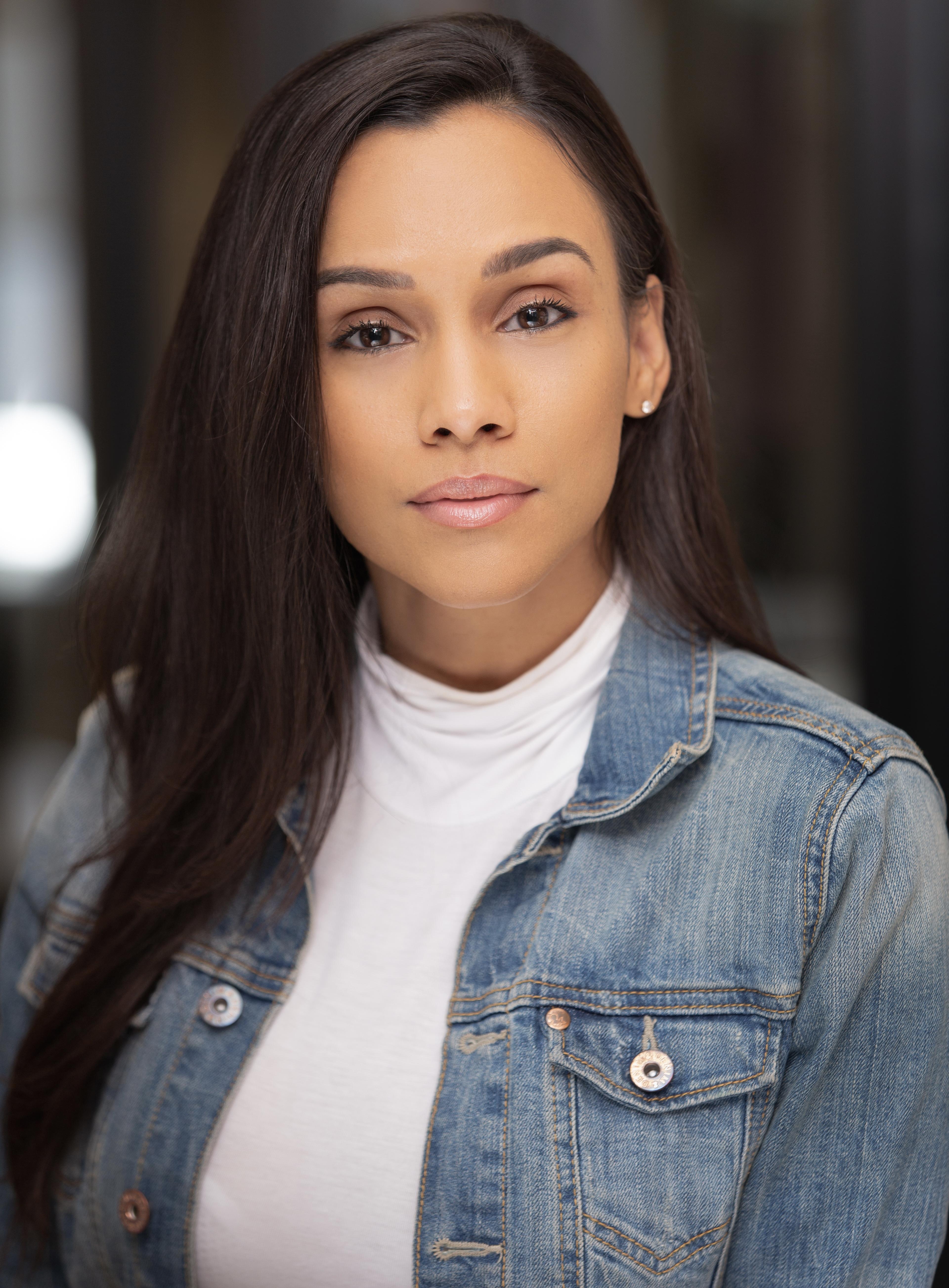 actor Brenda Raquel large photo